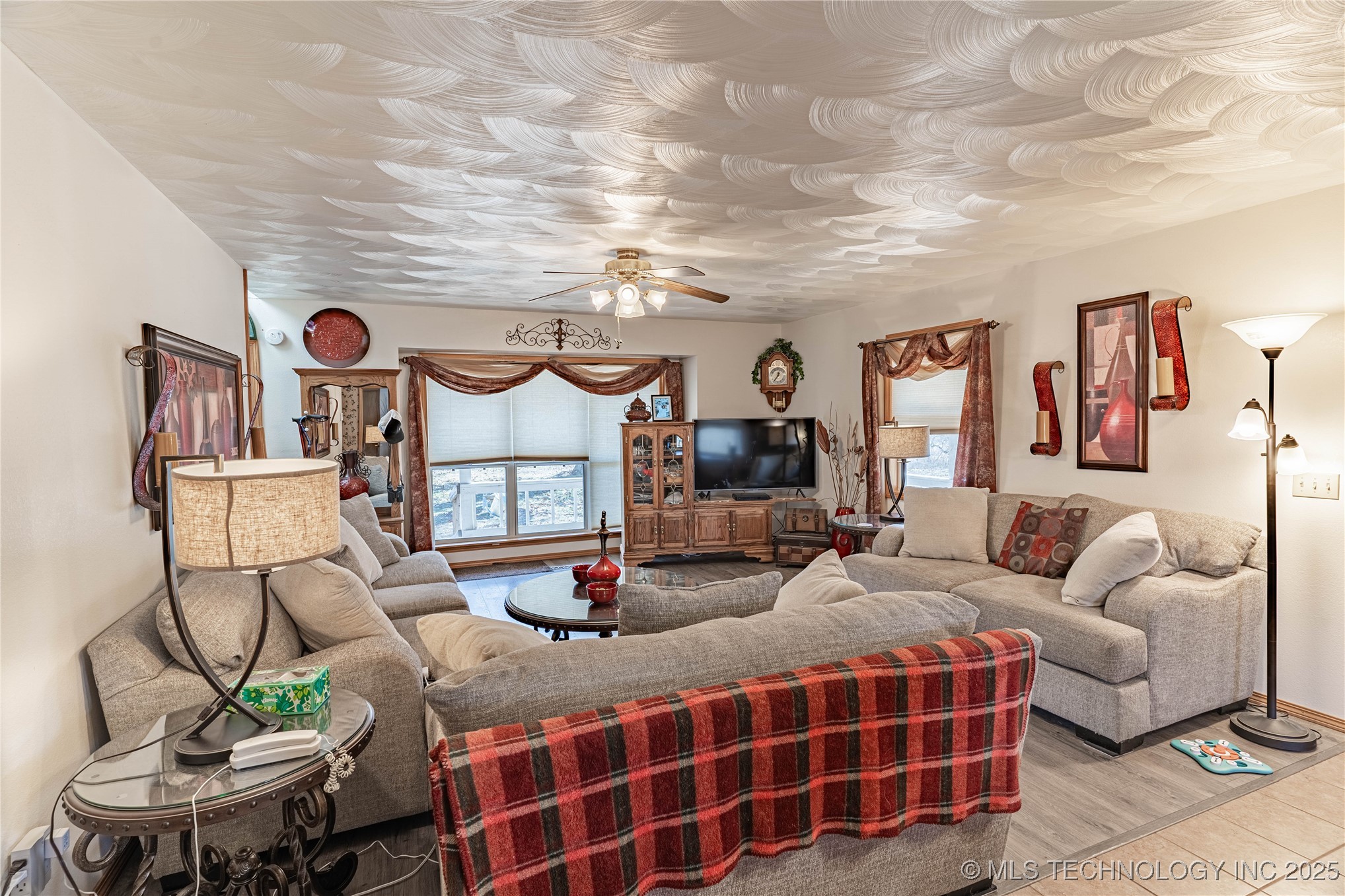 432756 E 320 Road Property Photo 32