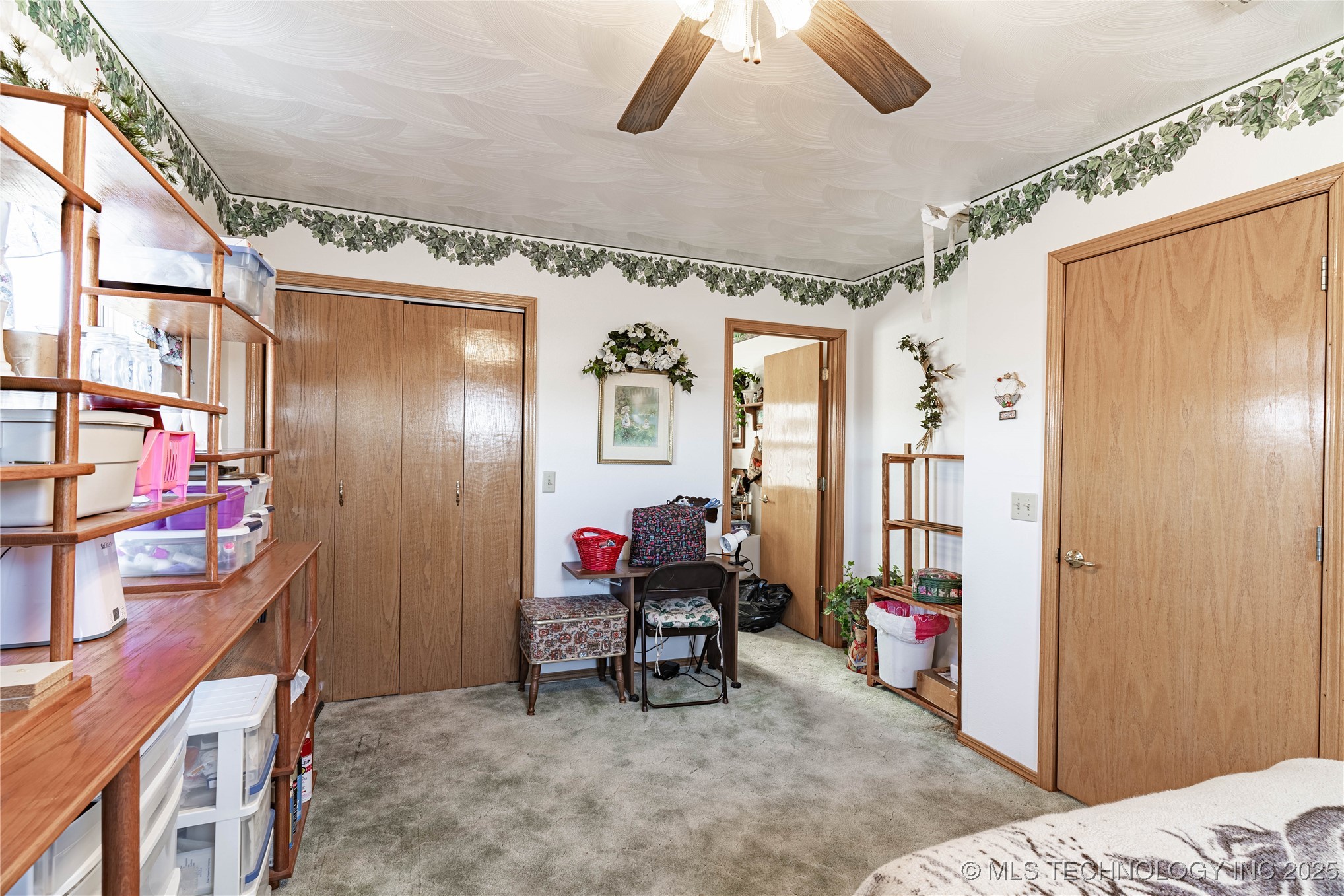 432756 E 320 Road Property Photo 41