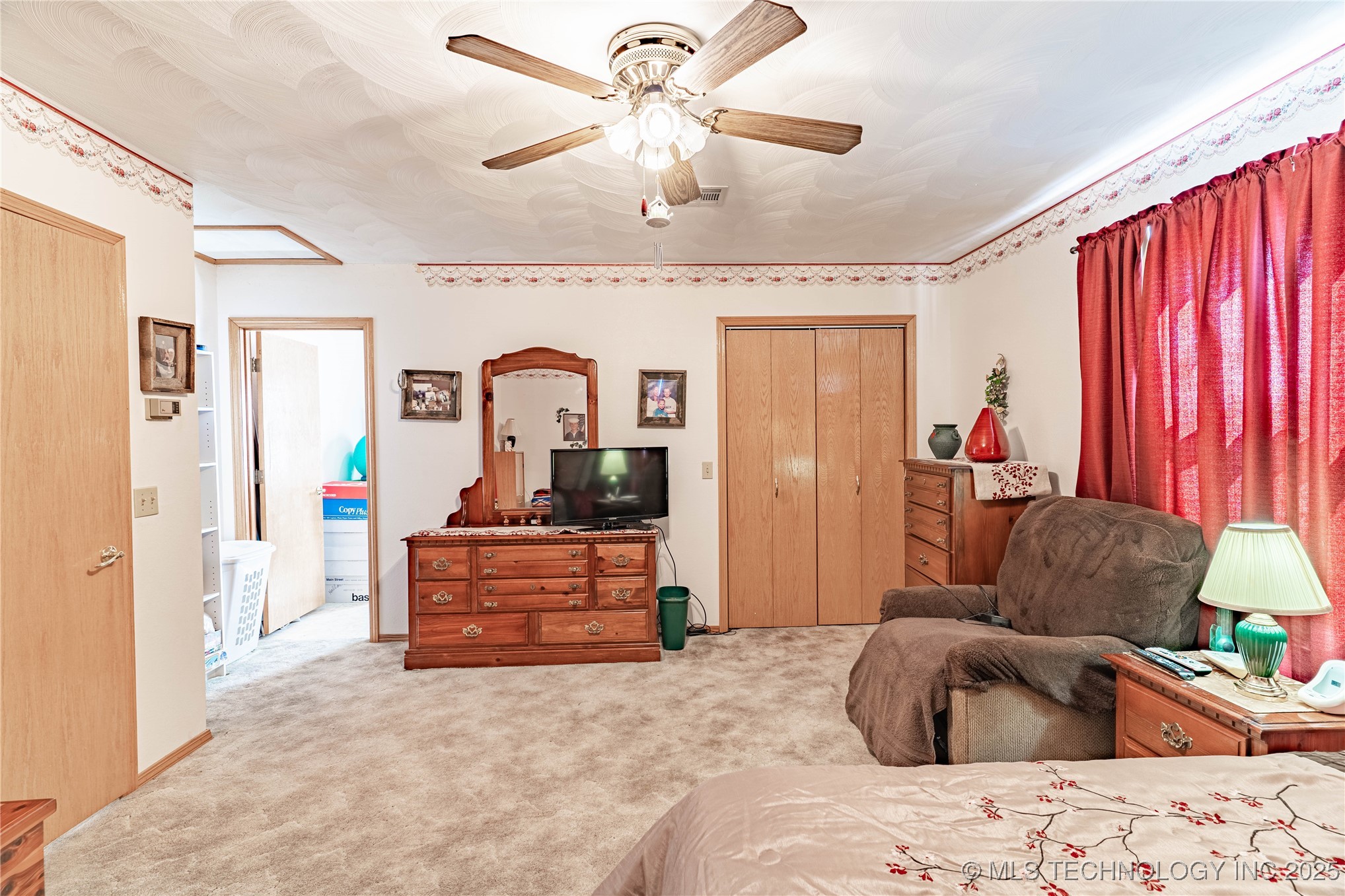 432756 E 320 Road Property Photo 45
