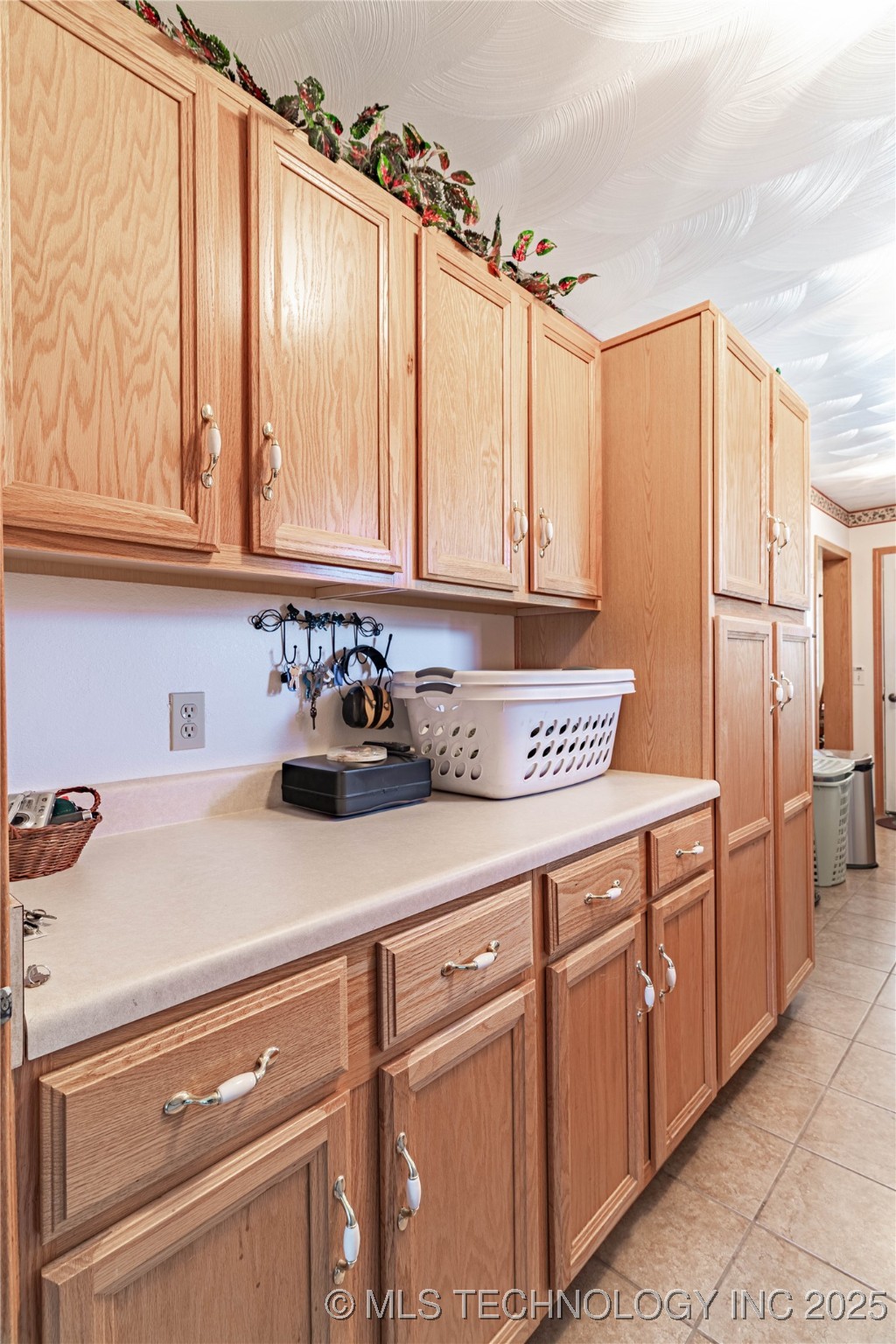 432756 E 320 Road Property Photo 49