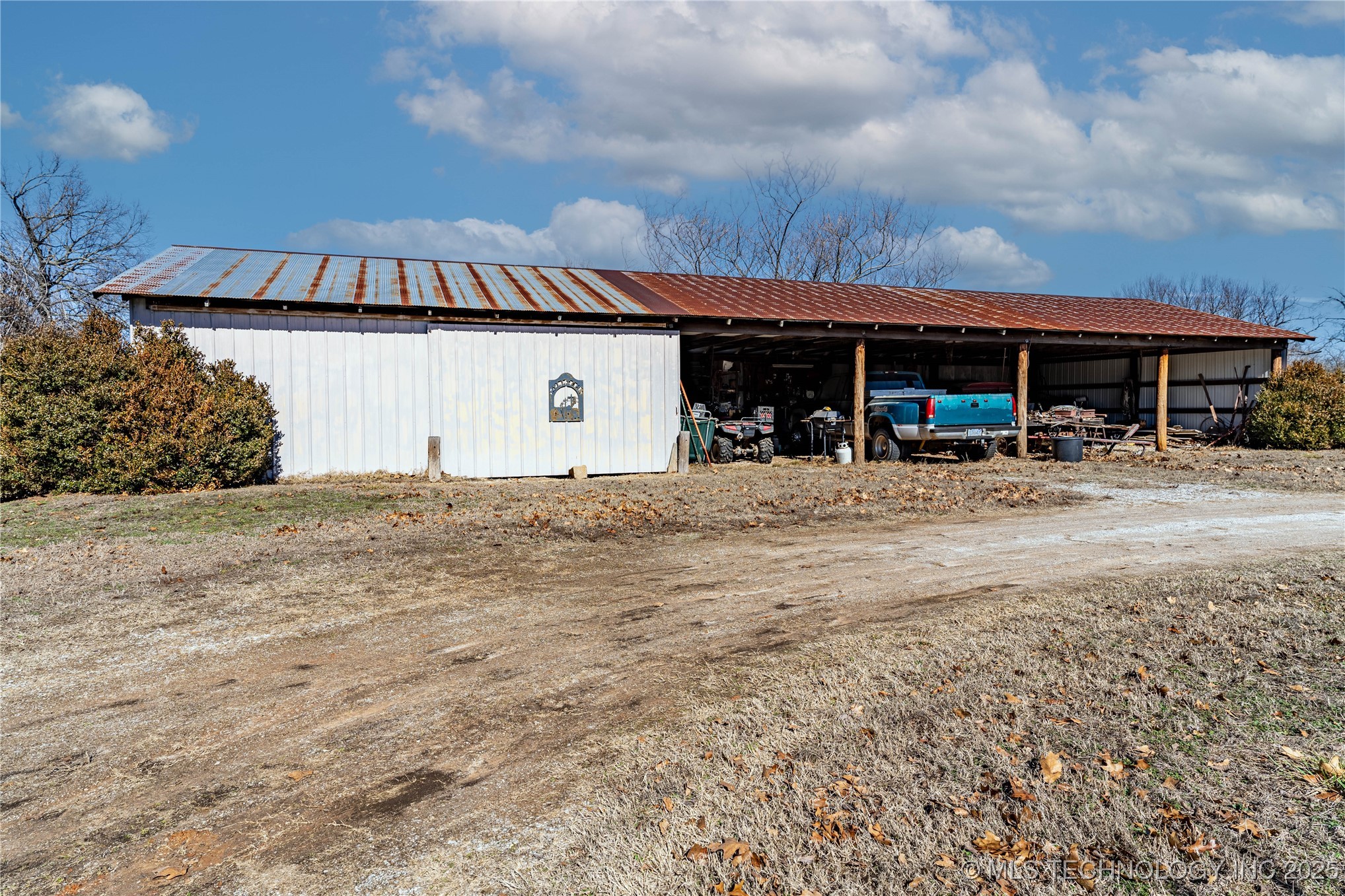 432756 E 320 Road Property Photo 55