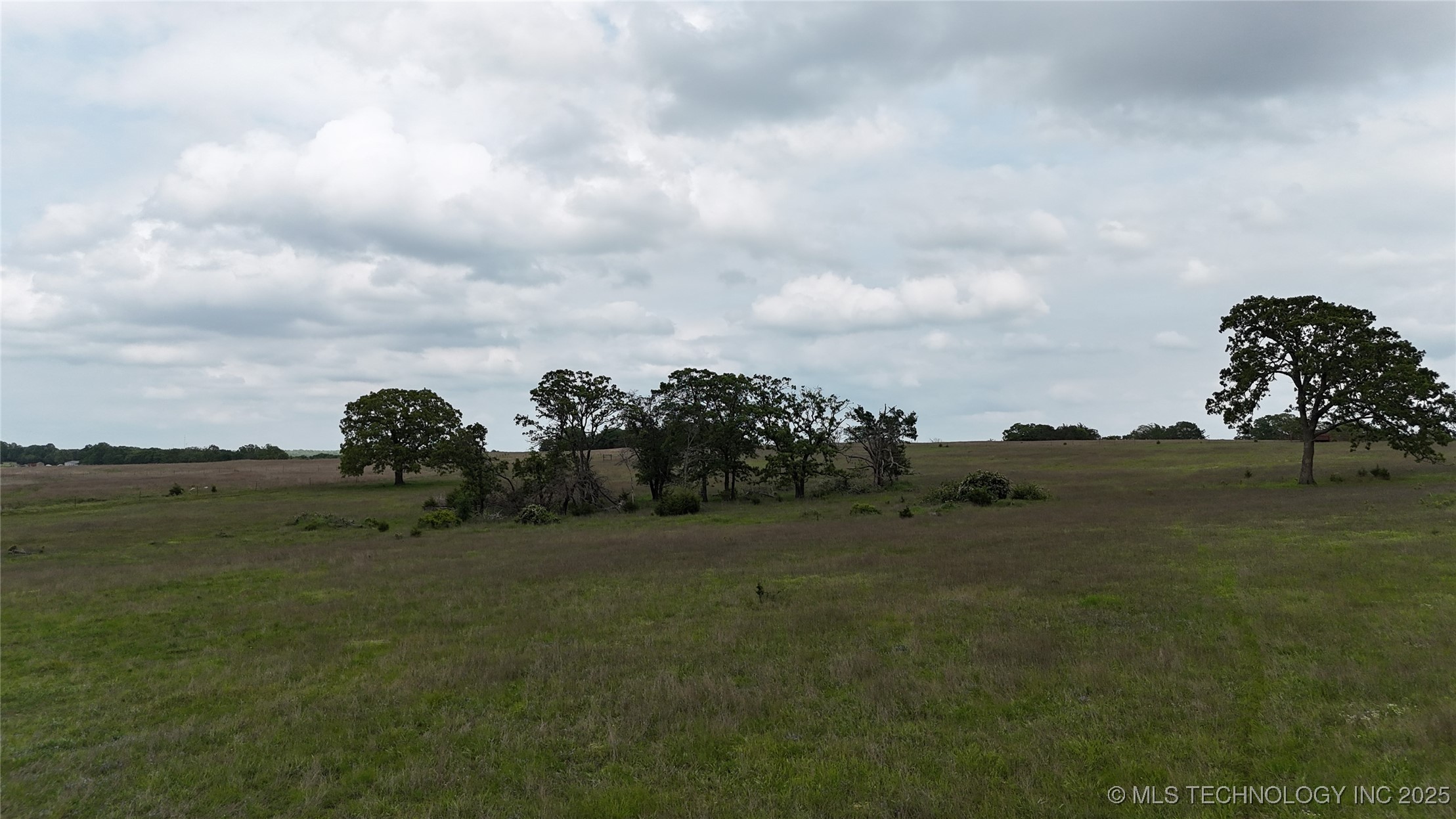 4907 N 384 Property Photo 18