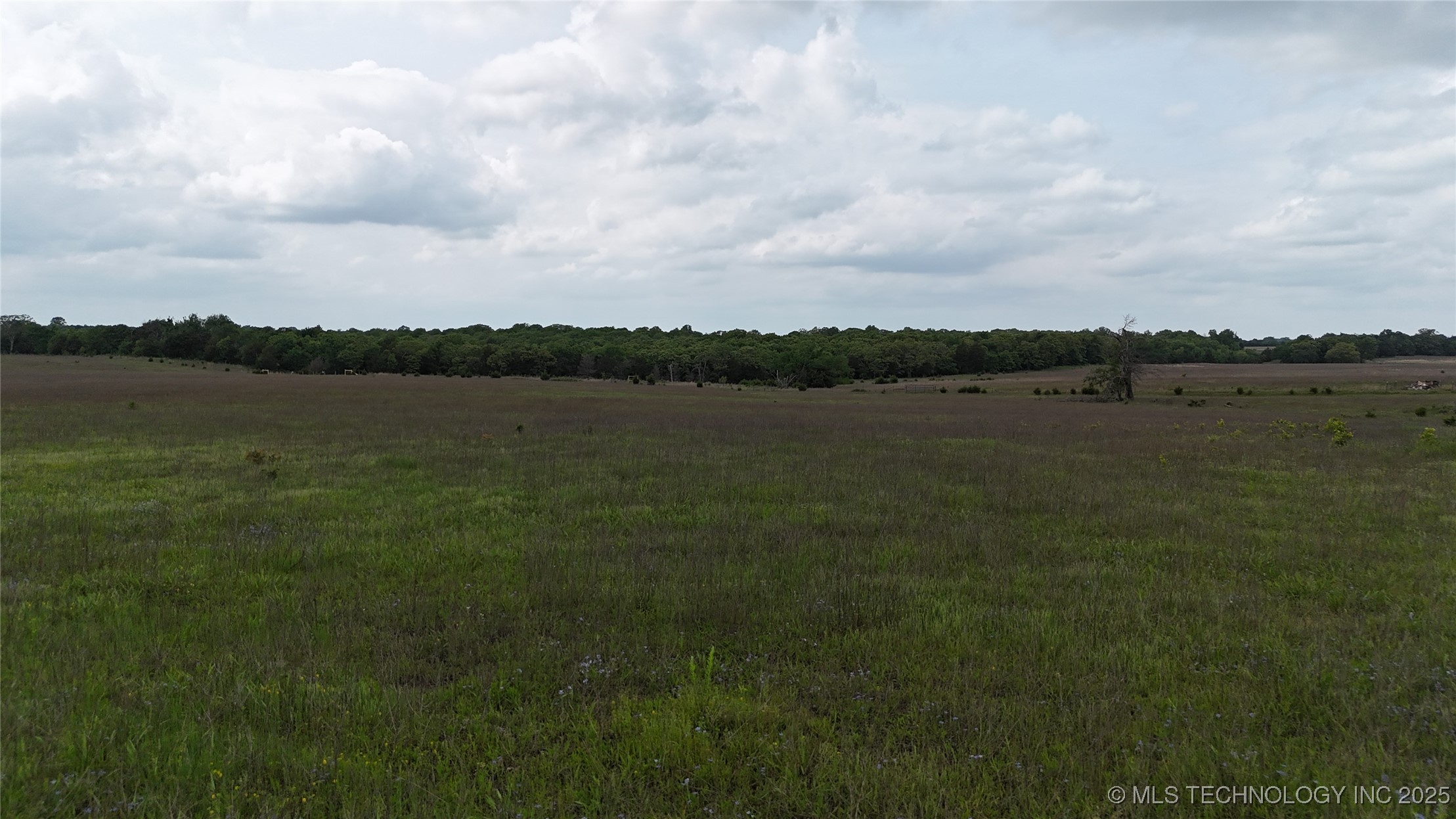 4907 N 384 Property Photo 24