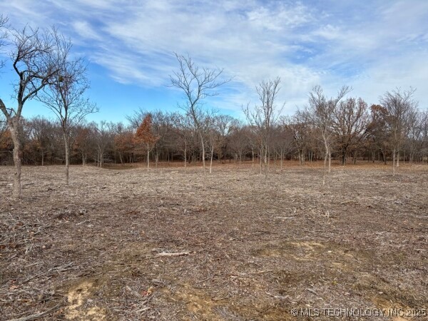 266th Street Property Photo 22