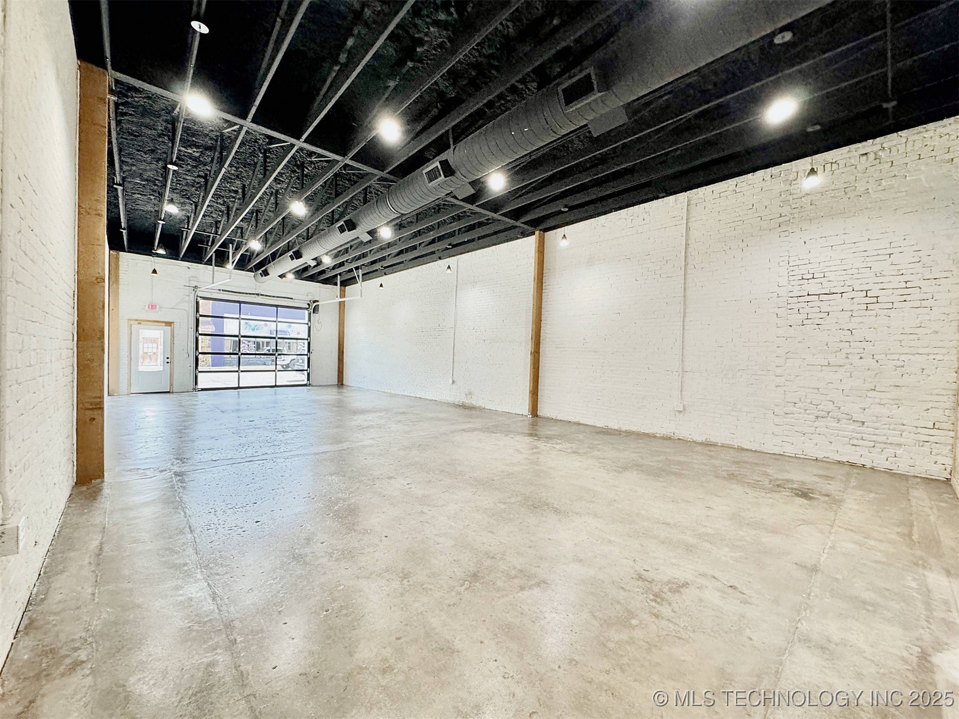 117 N Lee Street Property Photo 12