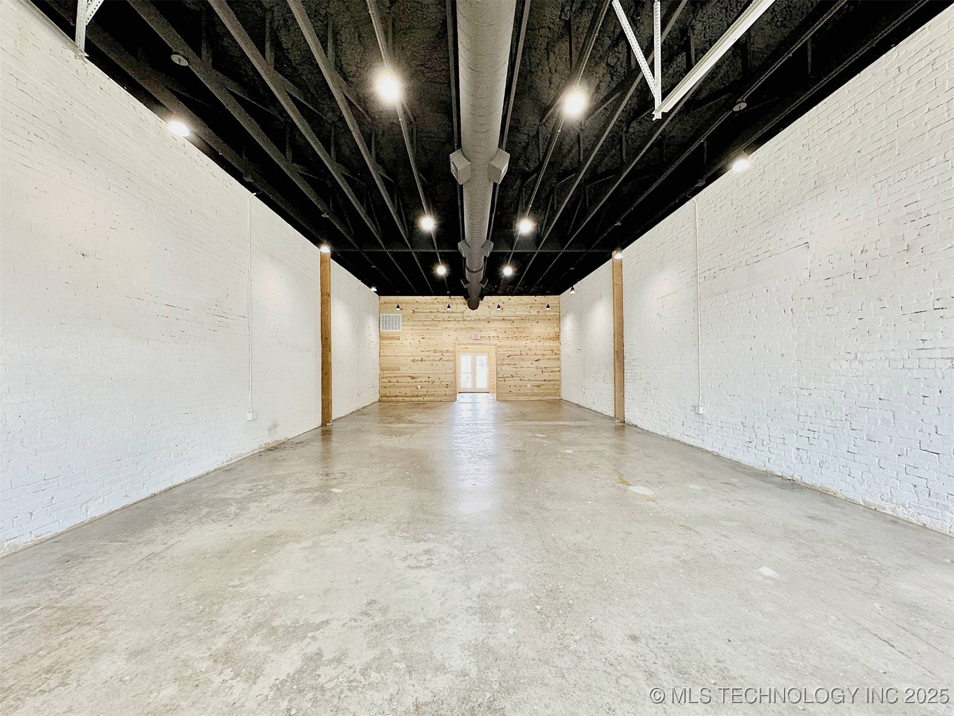 117 N Lee Street Property Photo 17
