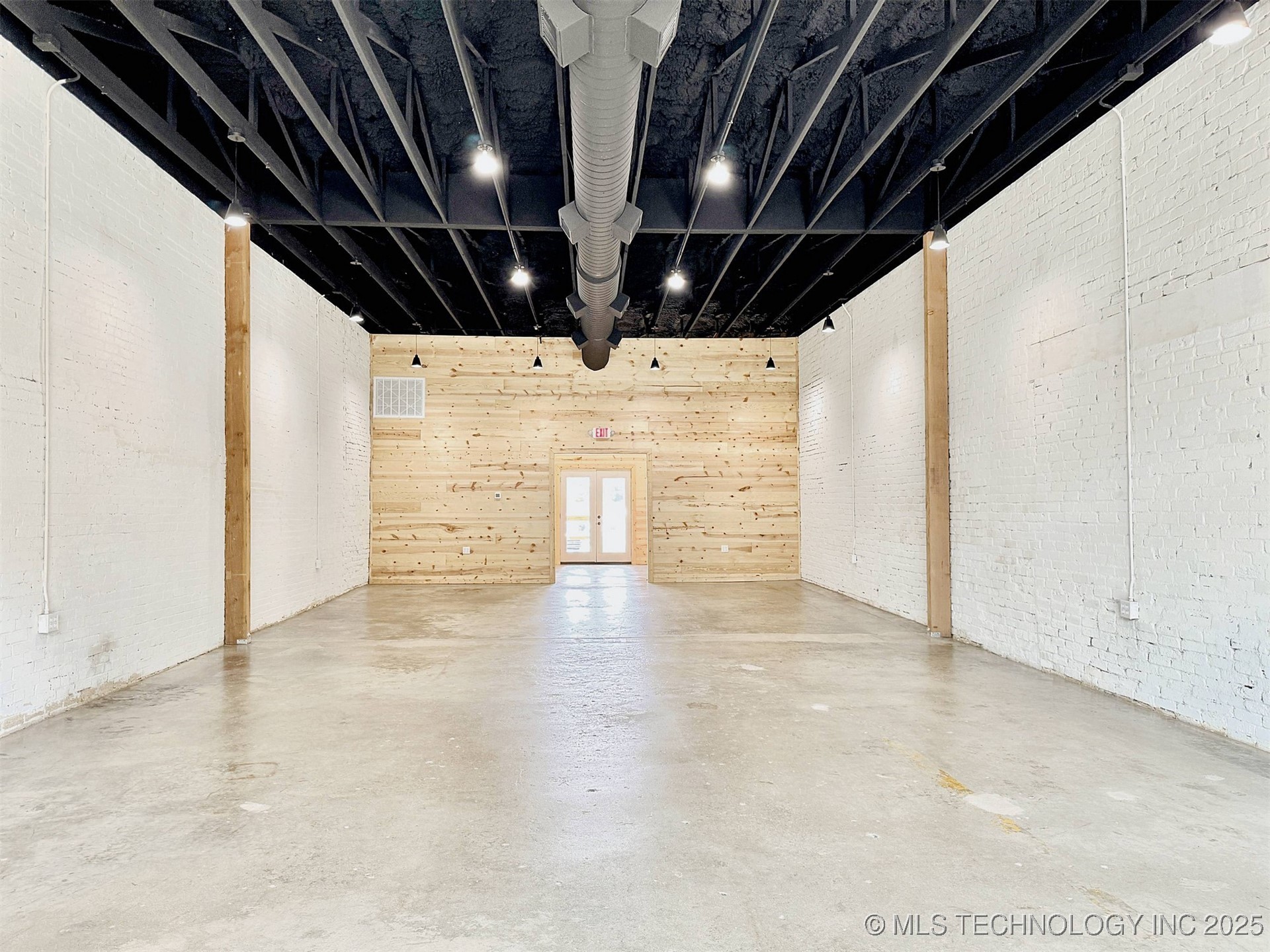117 N Lee Street Property Photo 18