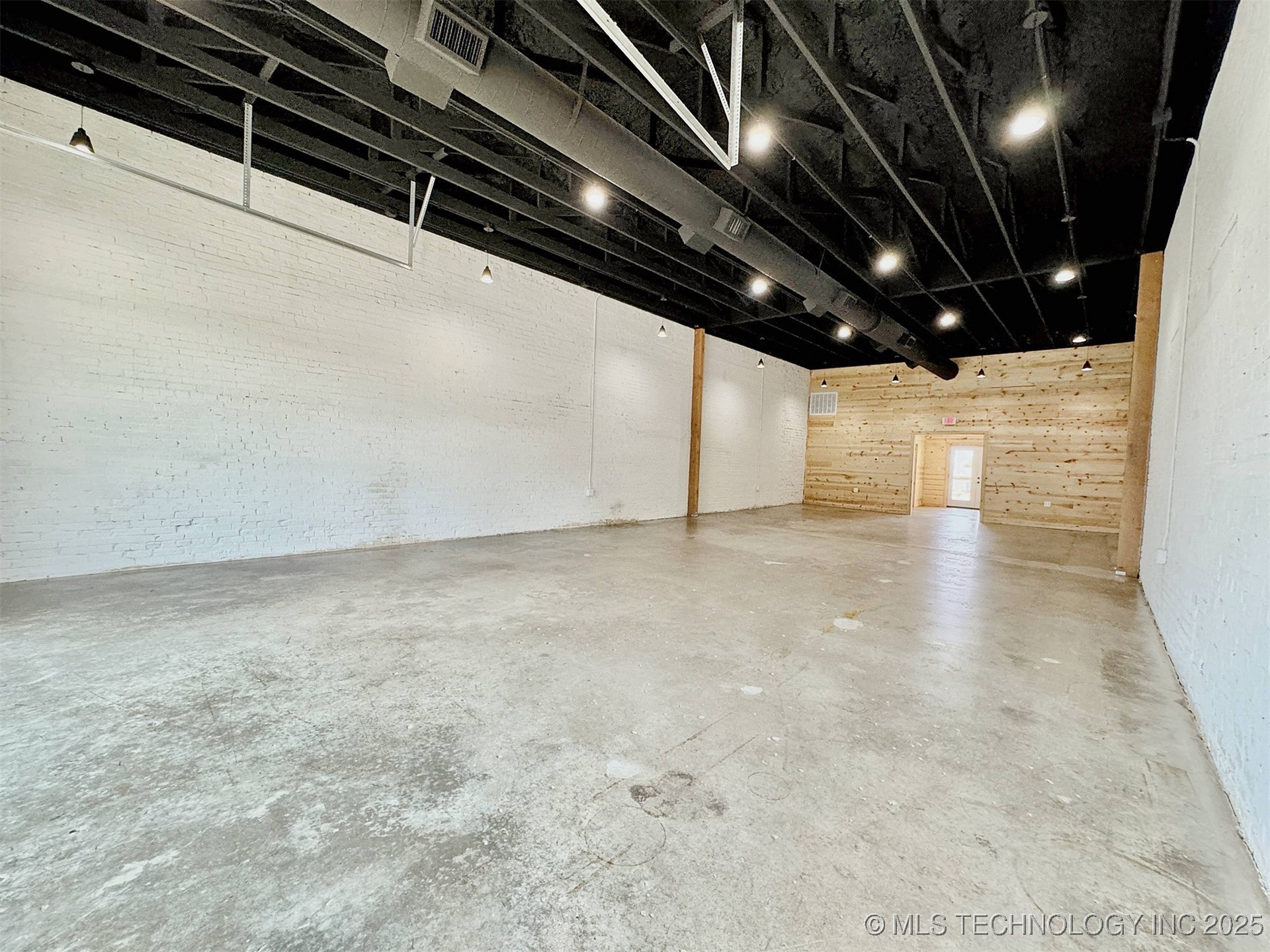 117 N Lee Street Property Photo 19