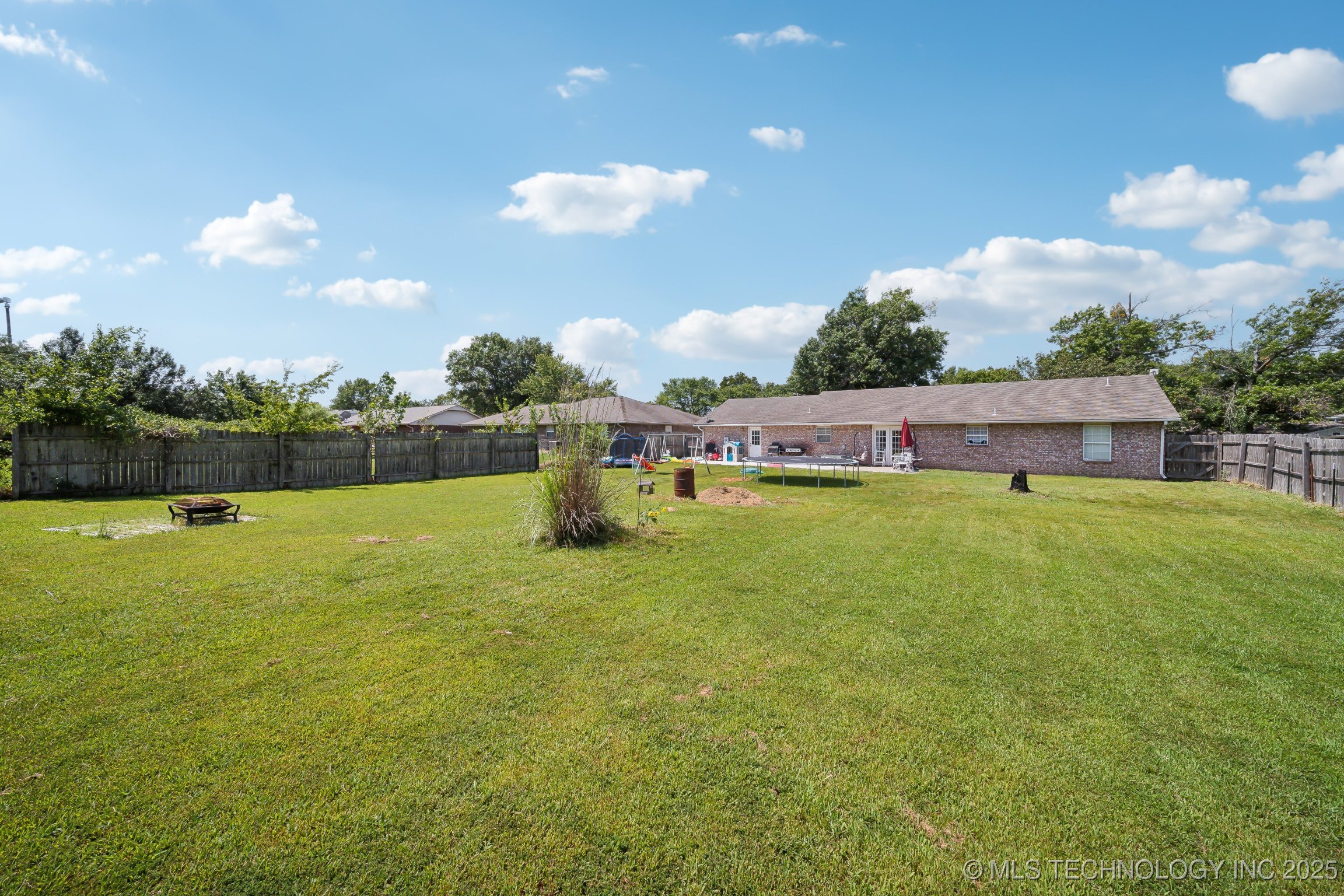 115 Chukker Property Photo 18