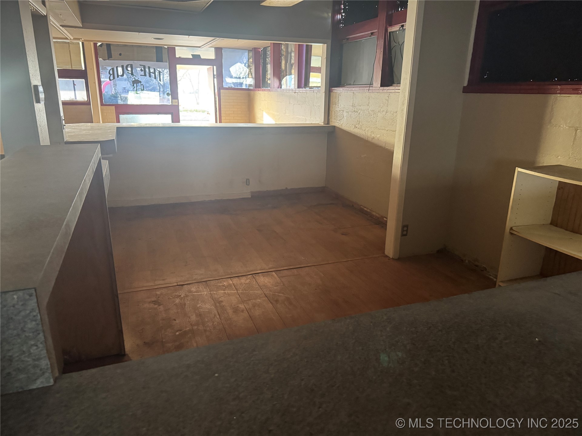 822 N Shawnee Avenue Property Photo 4