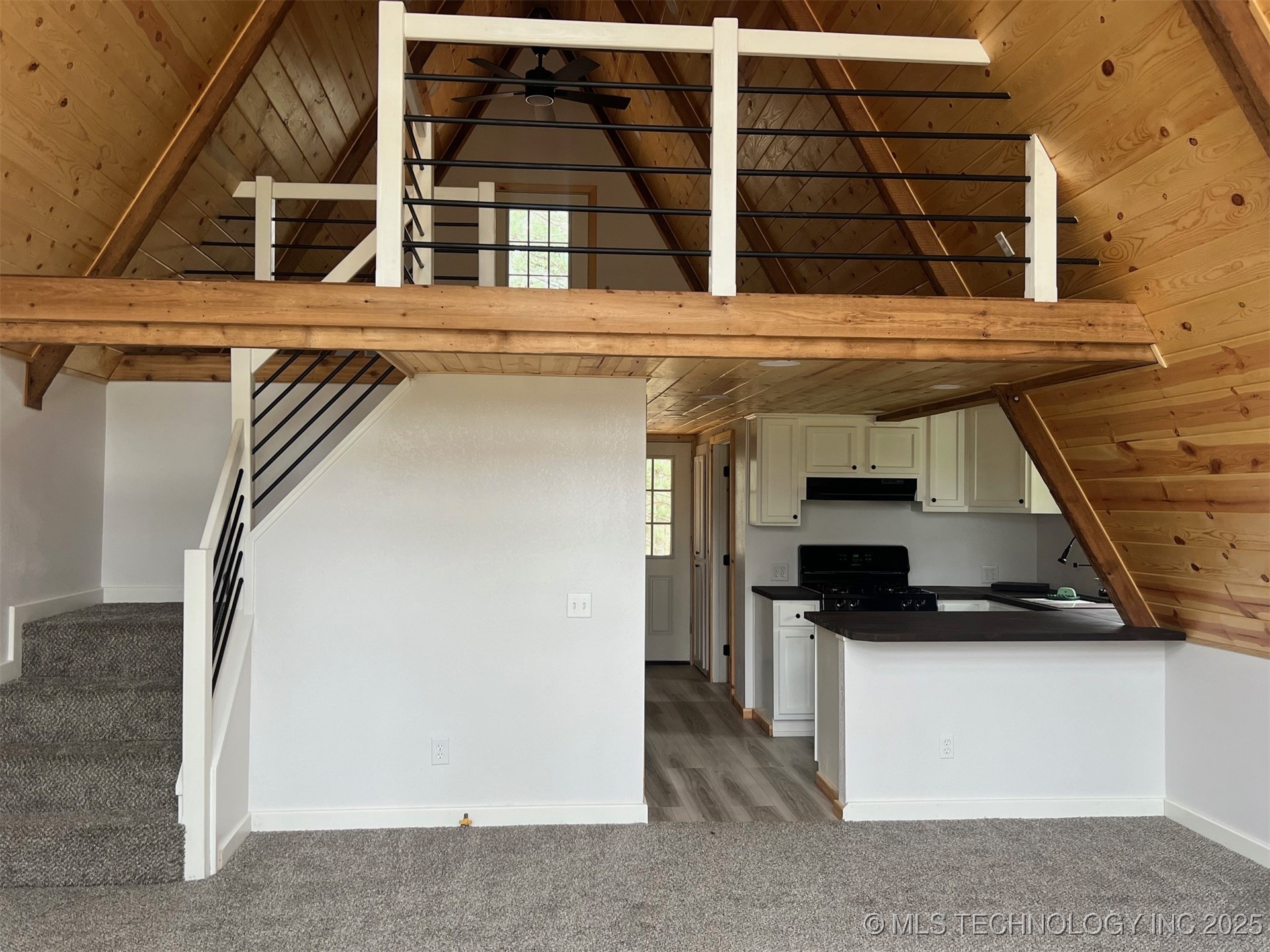 17159 County Road 3878 1840 Property Photo 5