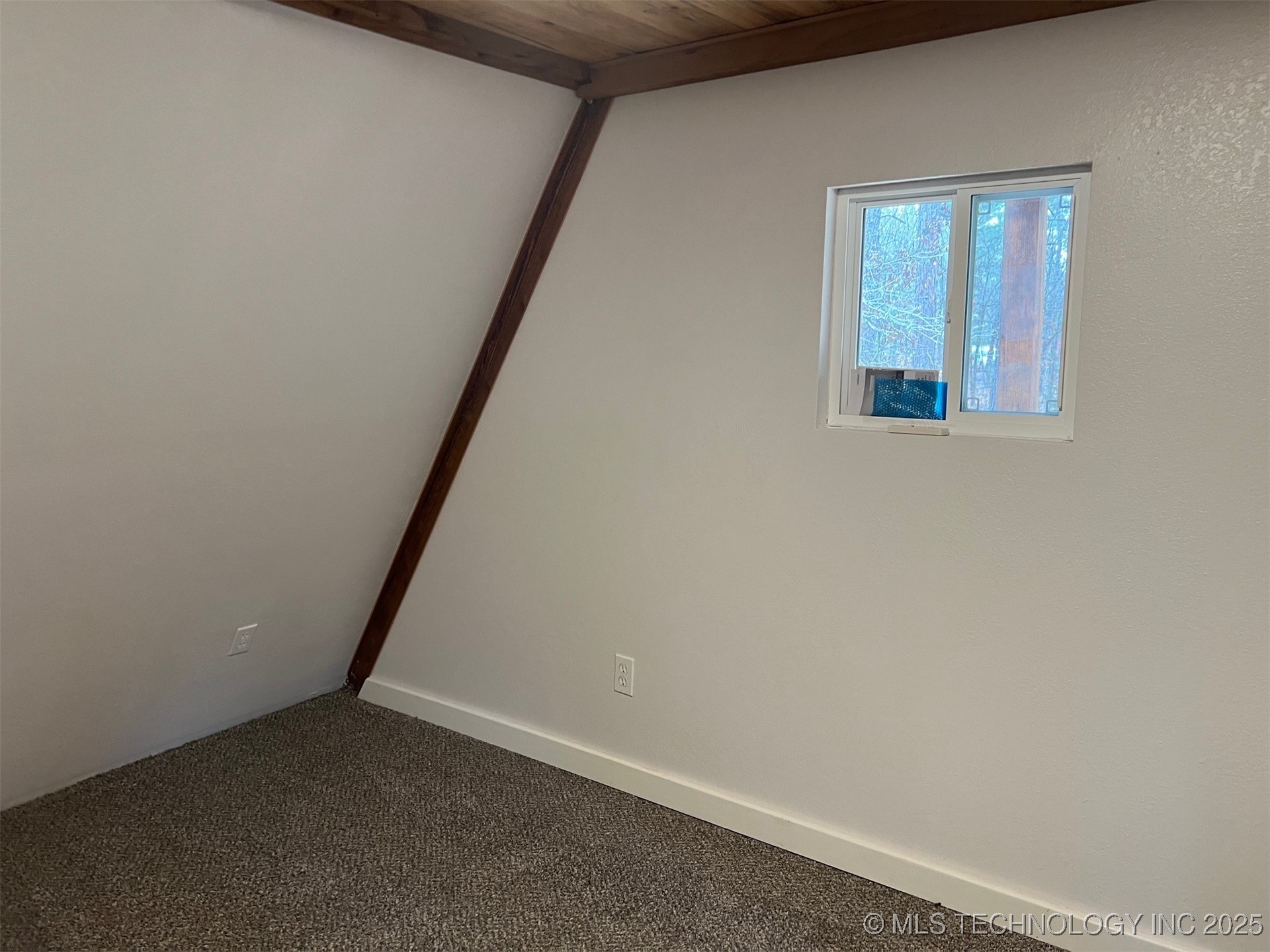 17159 County Road 3878 1840 Property Photo 10