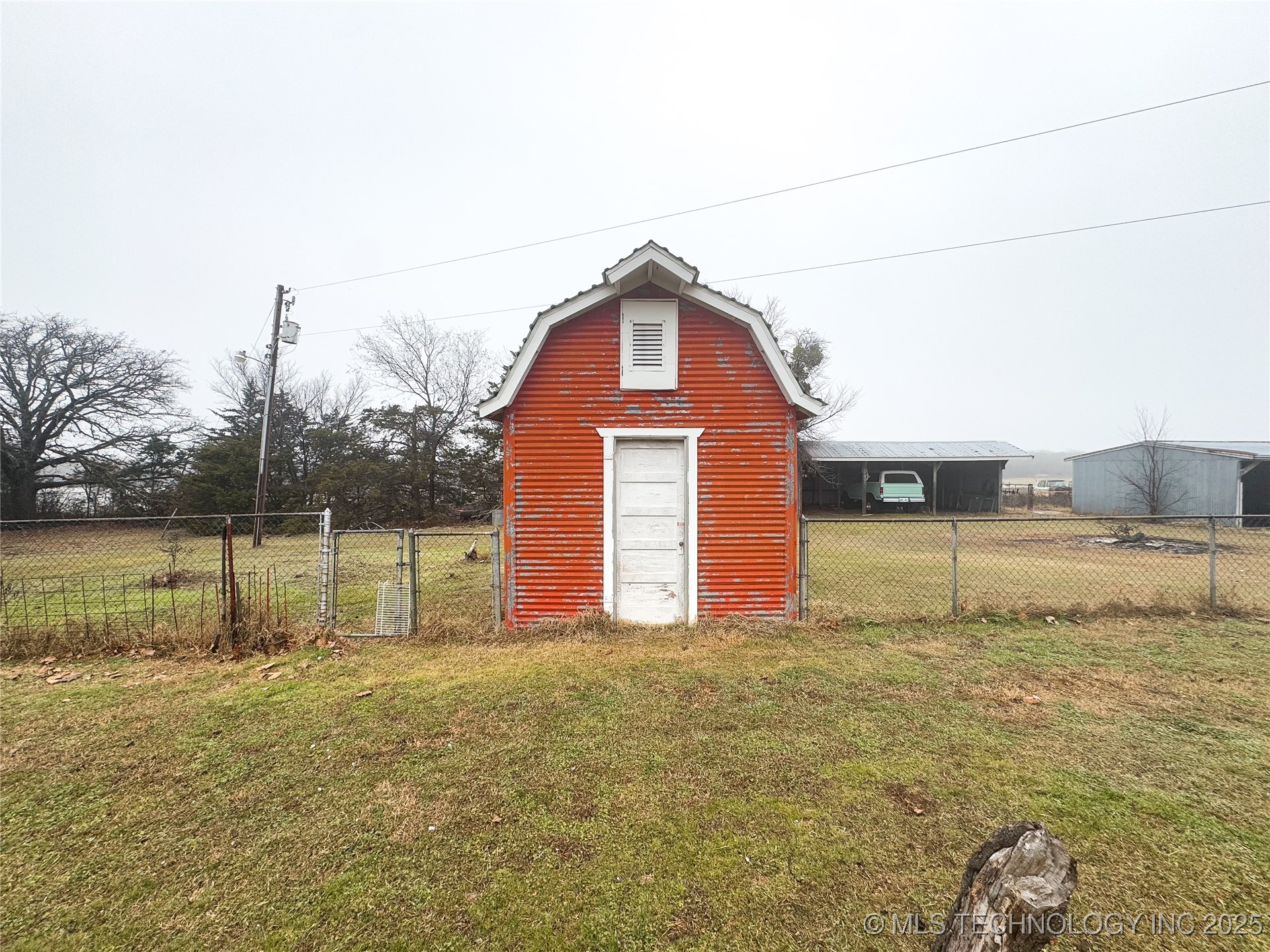 5112 State Highway 199 Property Photo 34