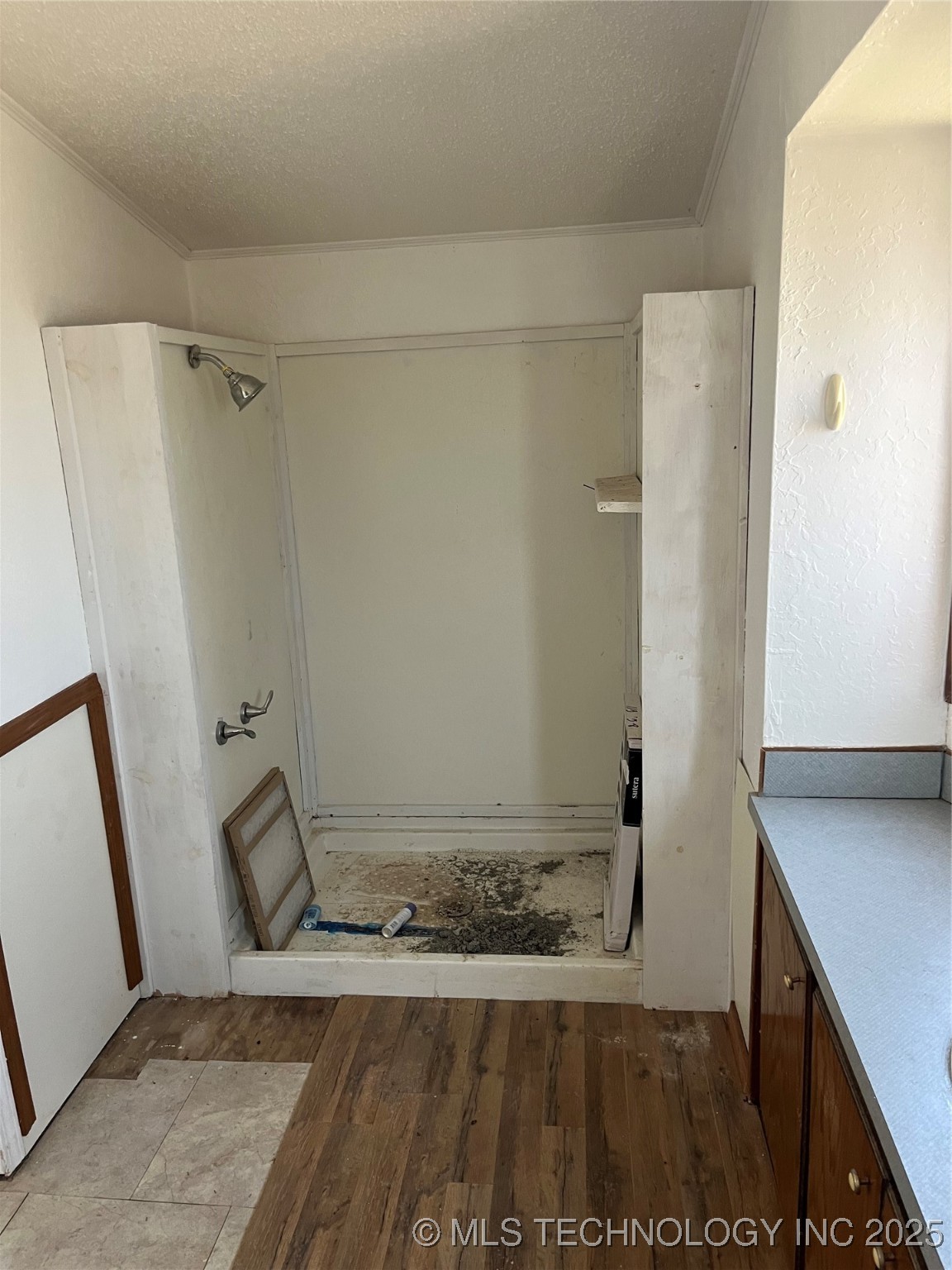 21501 Fox Drive Property Photo 12