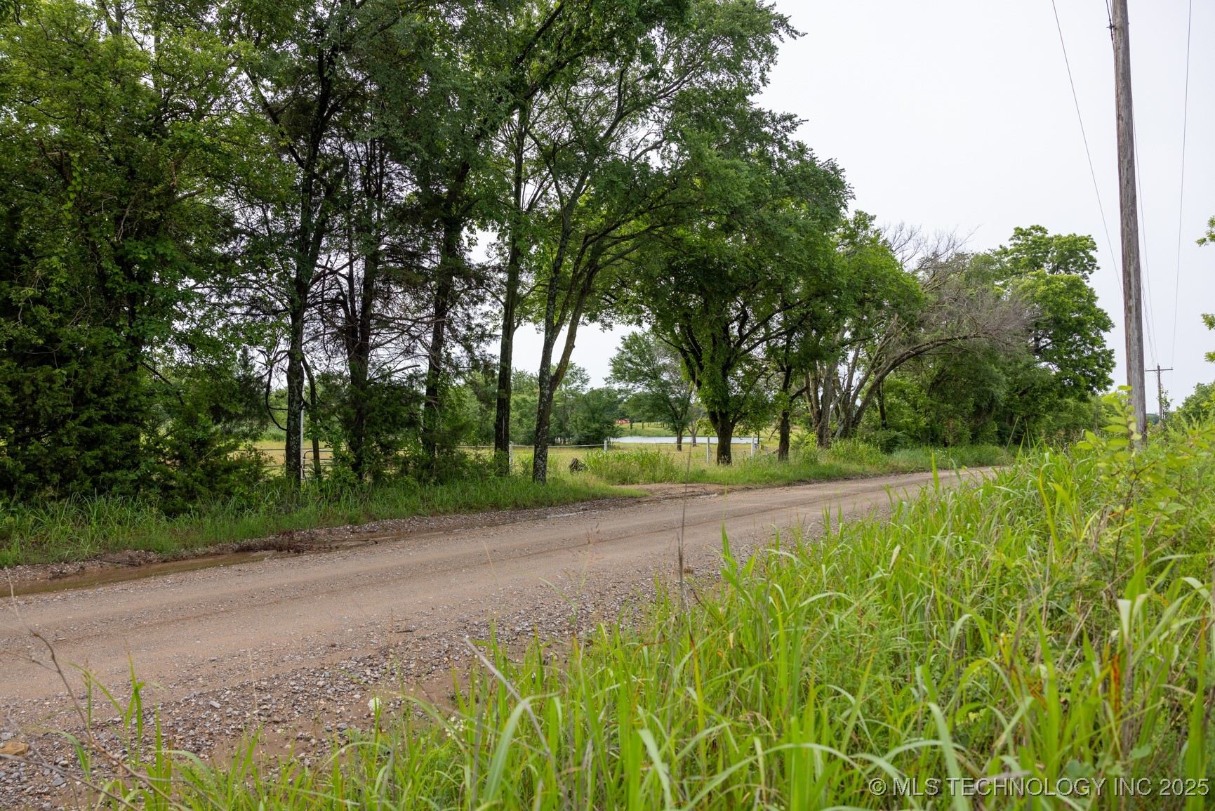 7 N 3800 Road Property Photo 4