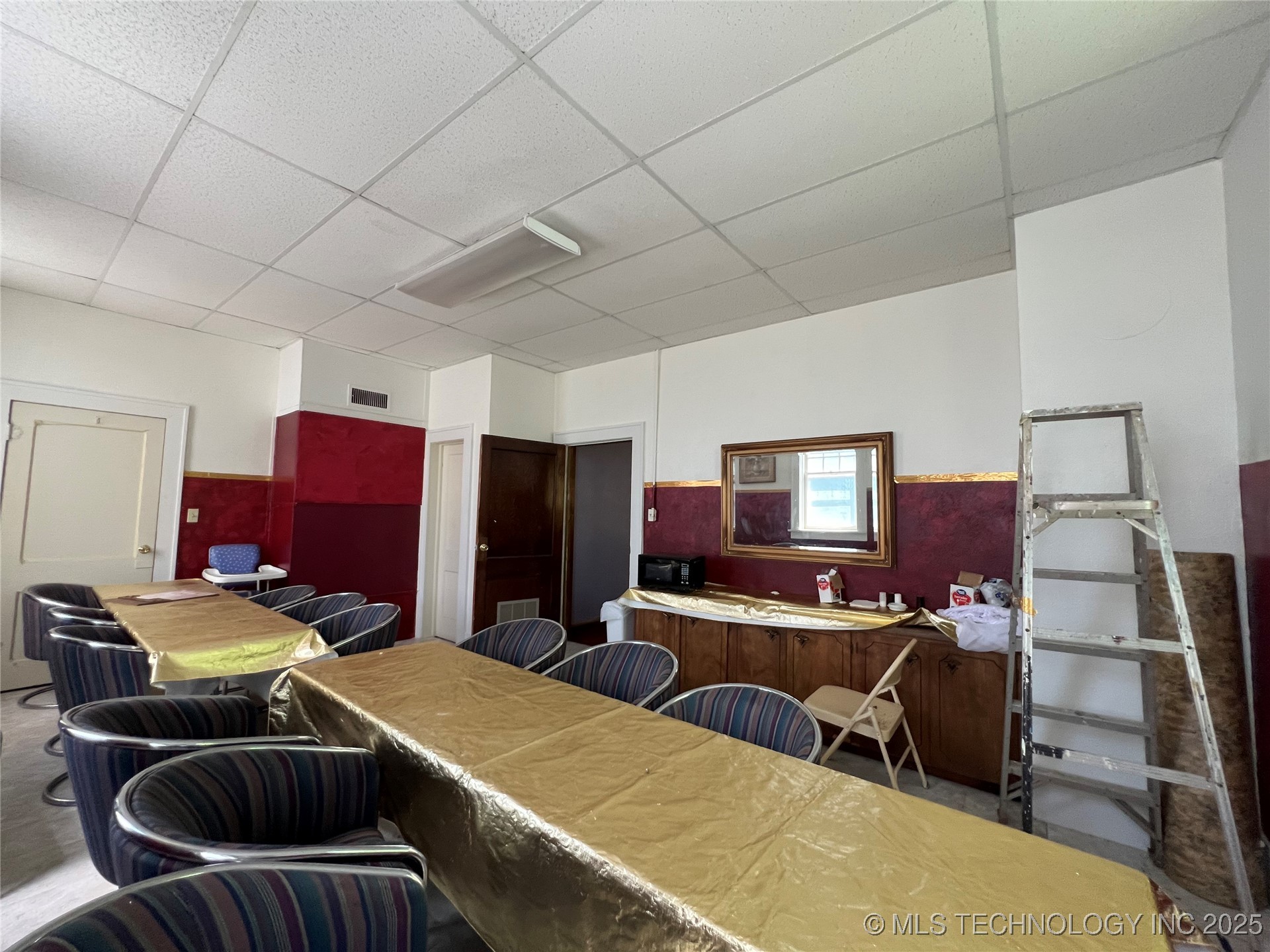 107 N Jordan Street Property Photo 31