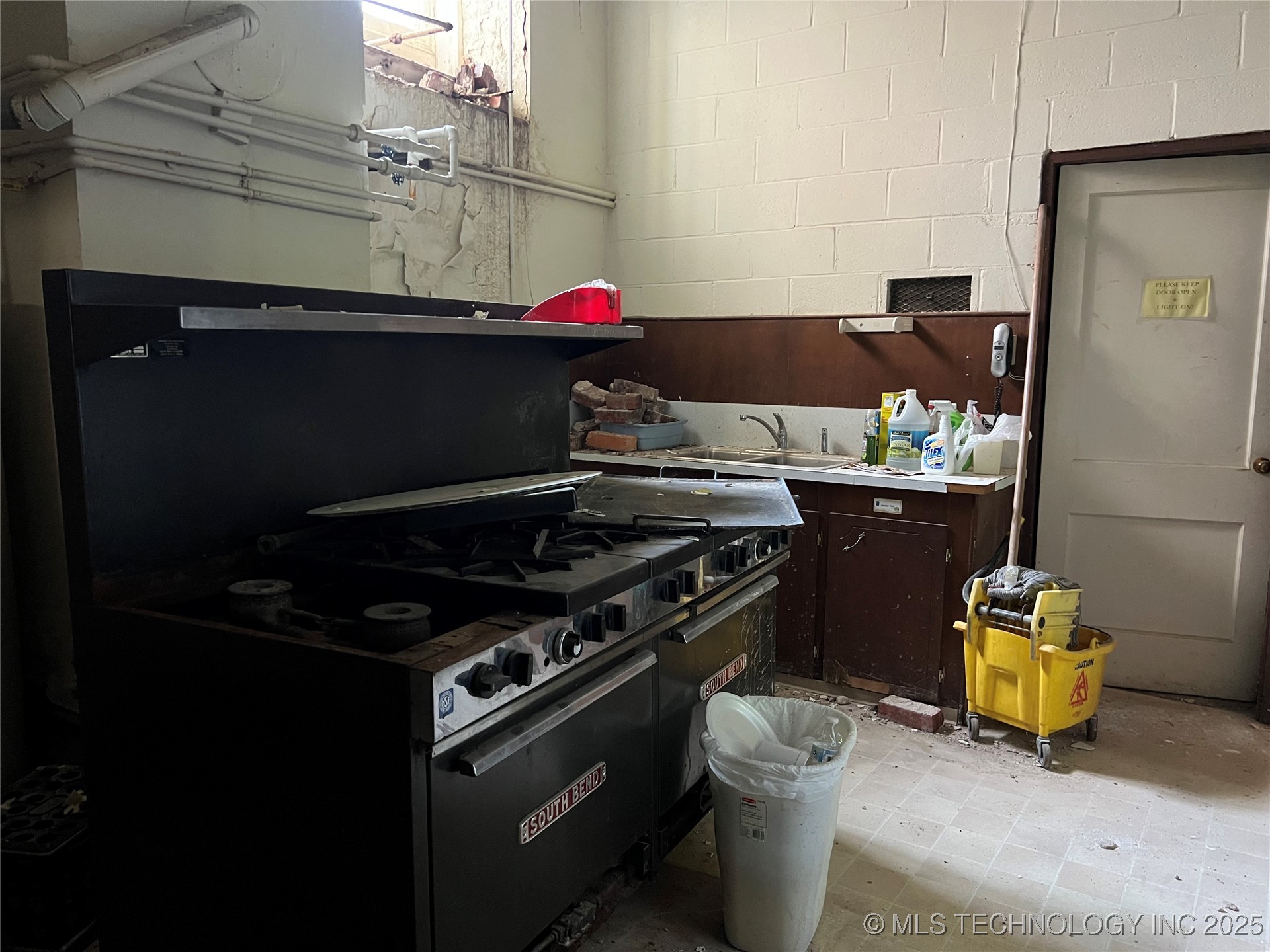 107 N Jordan Street Property Photo 35