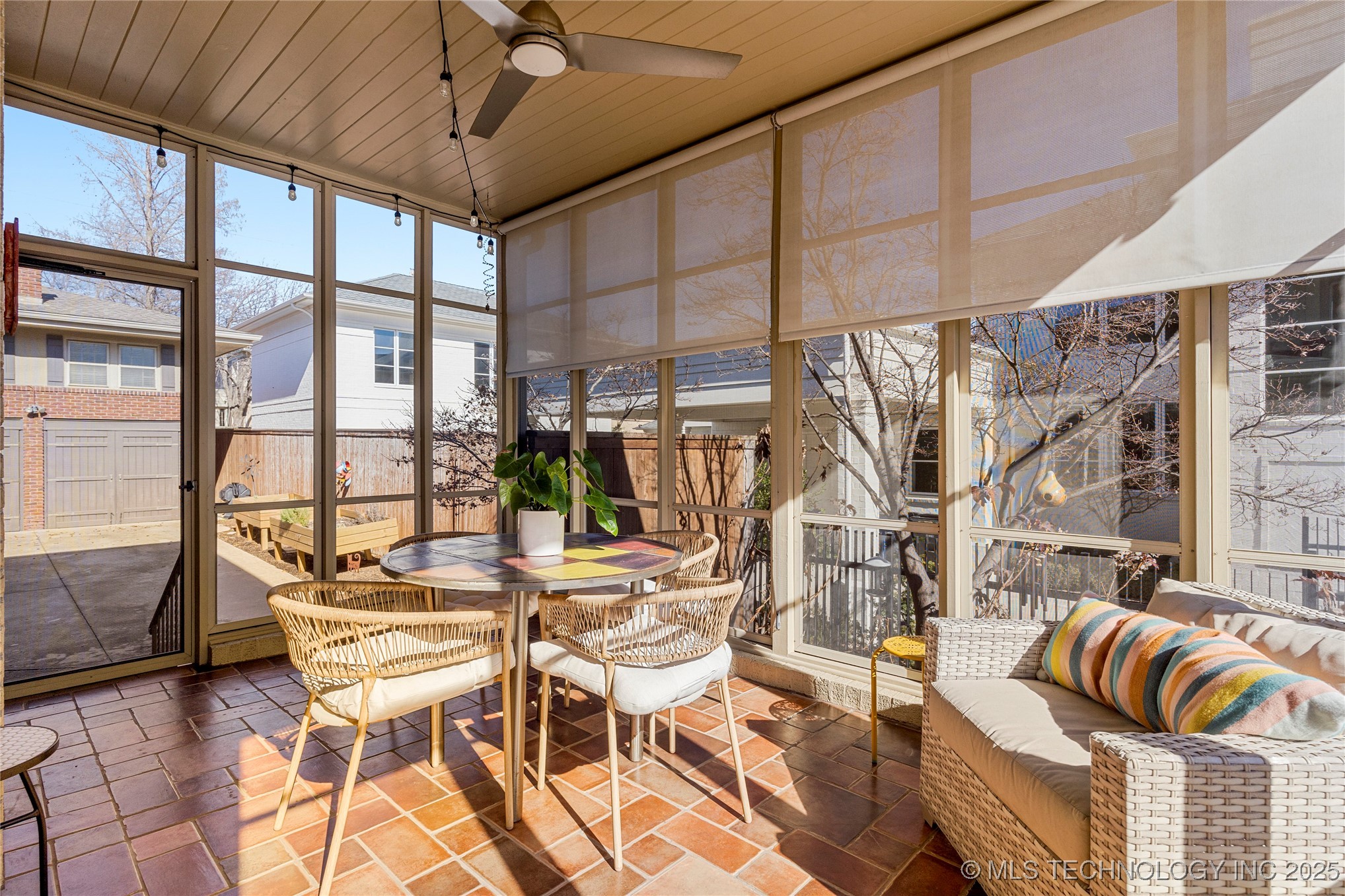 301 E 20th Street Property Photo 44