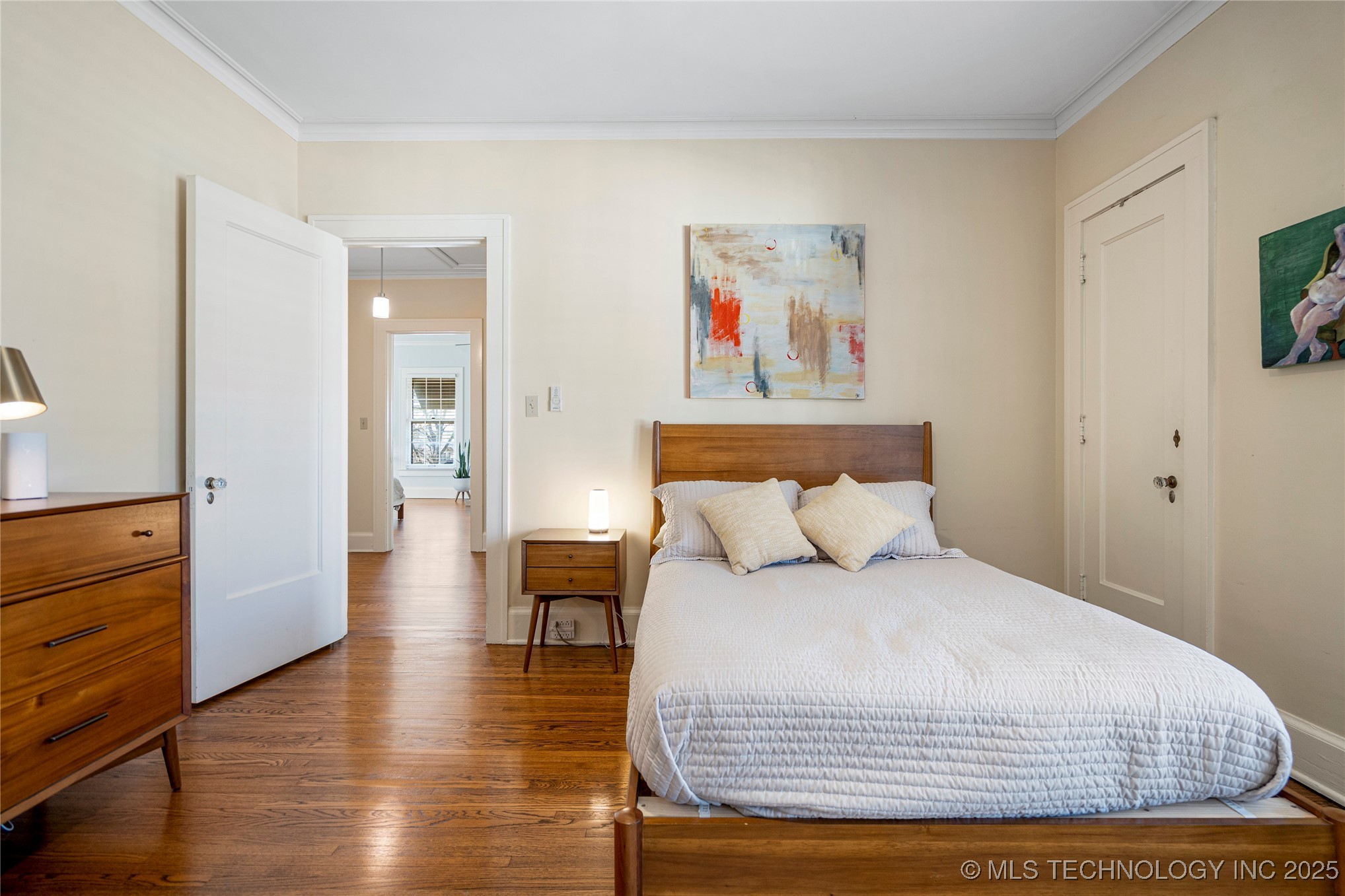 301 E 20th Street Property Photo 61