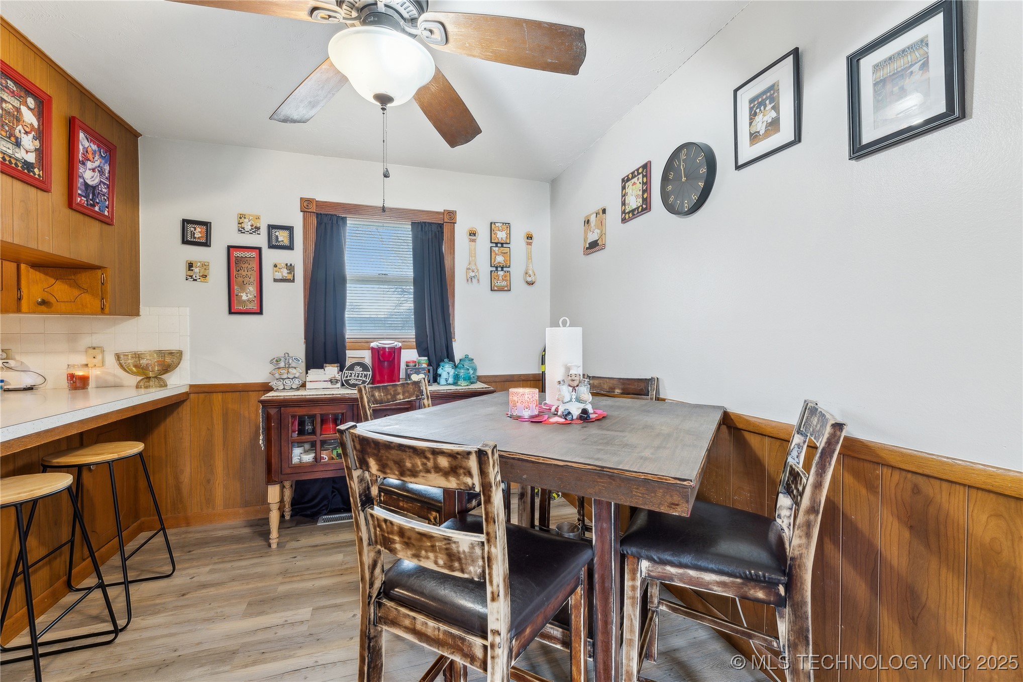 516 E Highview Avenue Property Photo 7