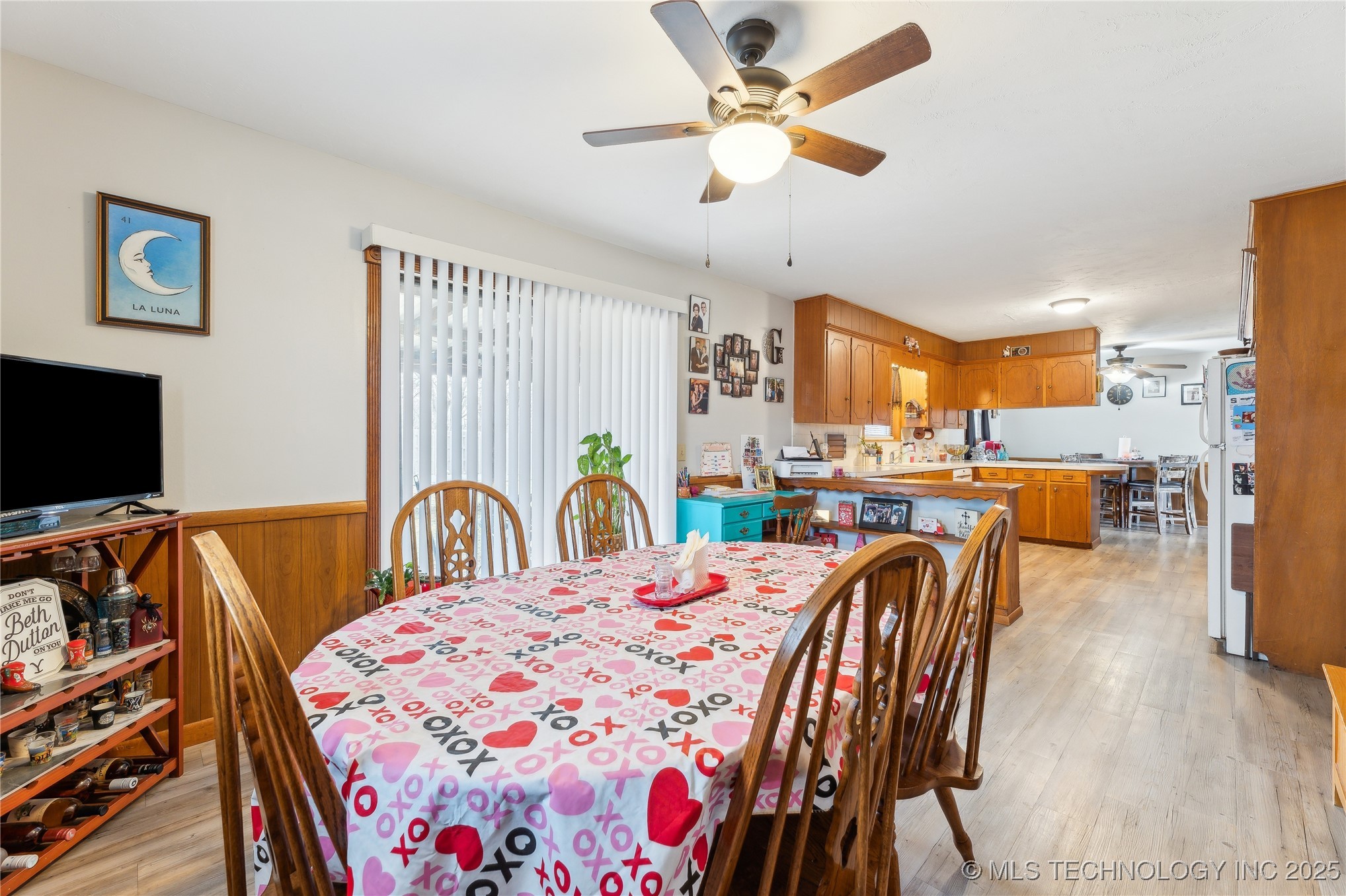 516 E Highview Avenue Property Photo 12
