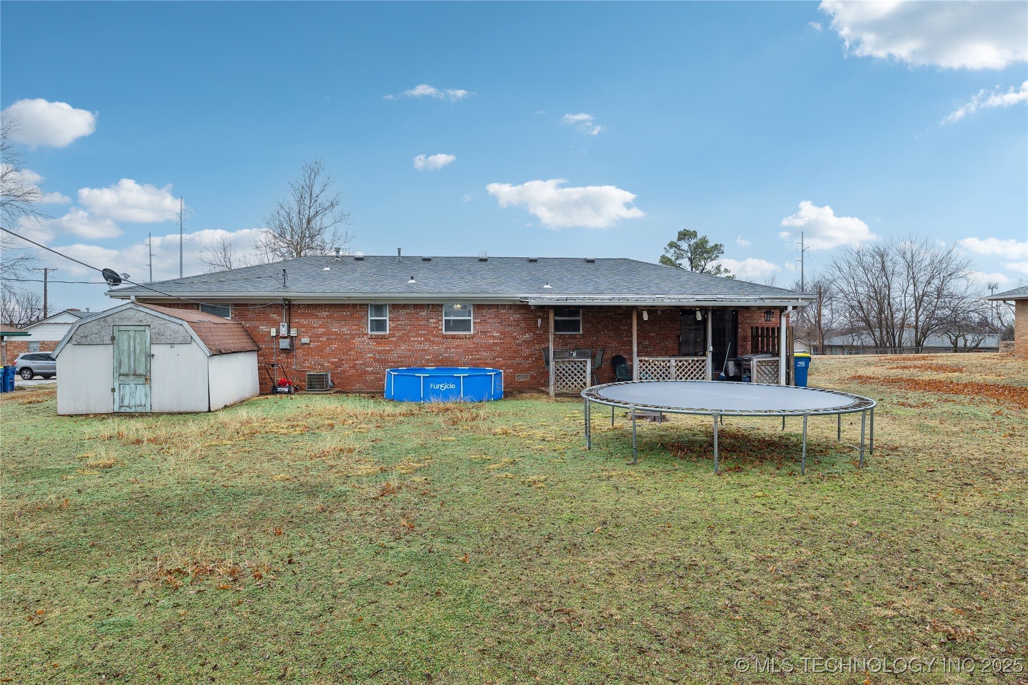 516 E Highview Avenue Property Photo 22