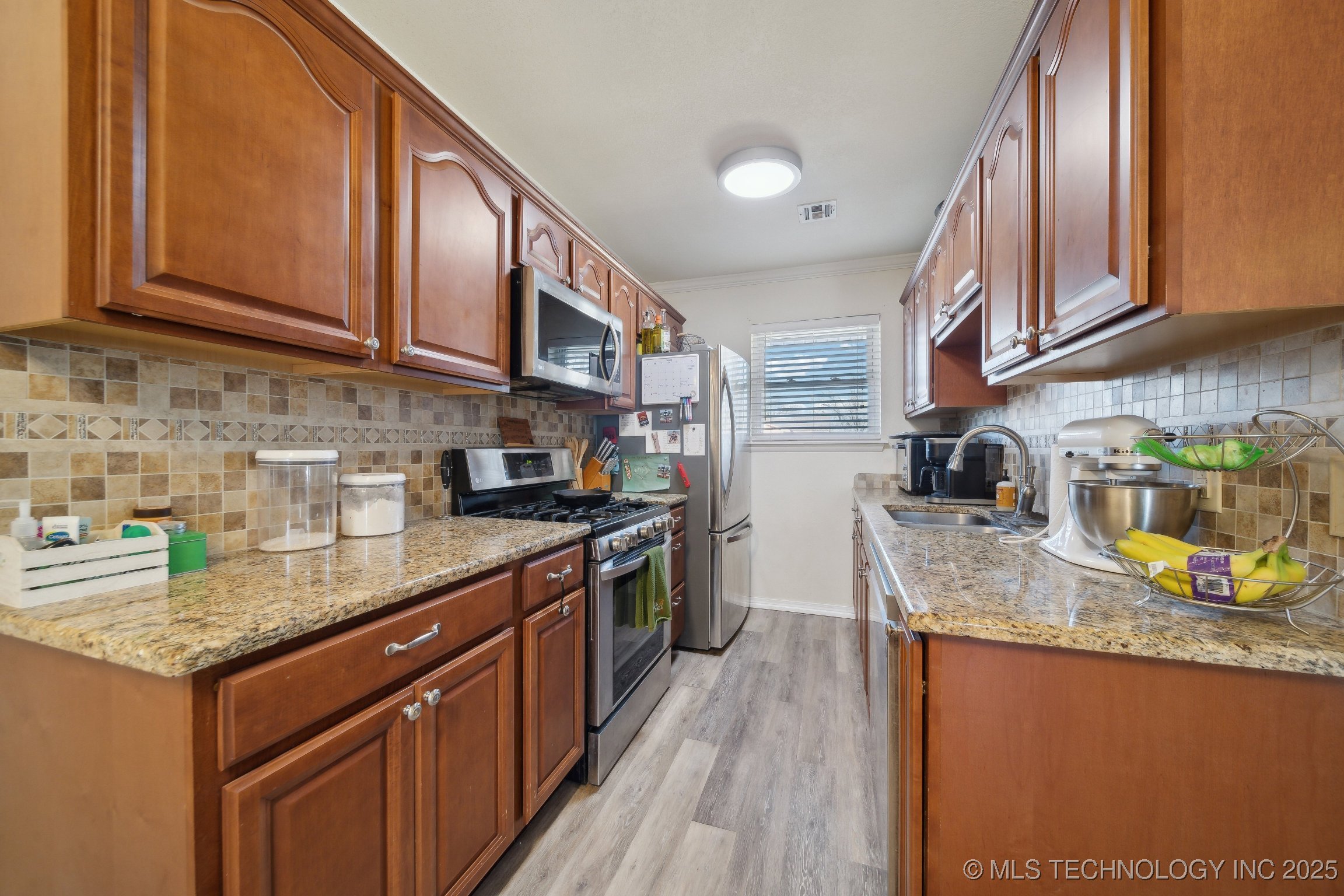 112 E Prairie Street Property Photo 10