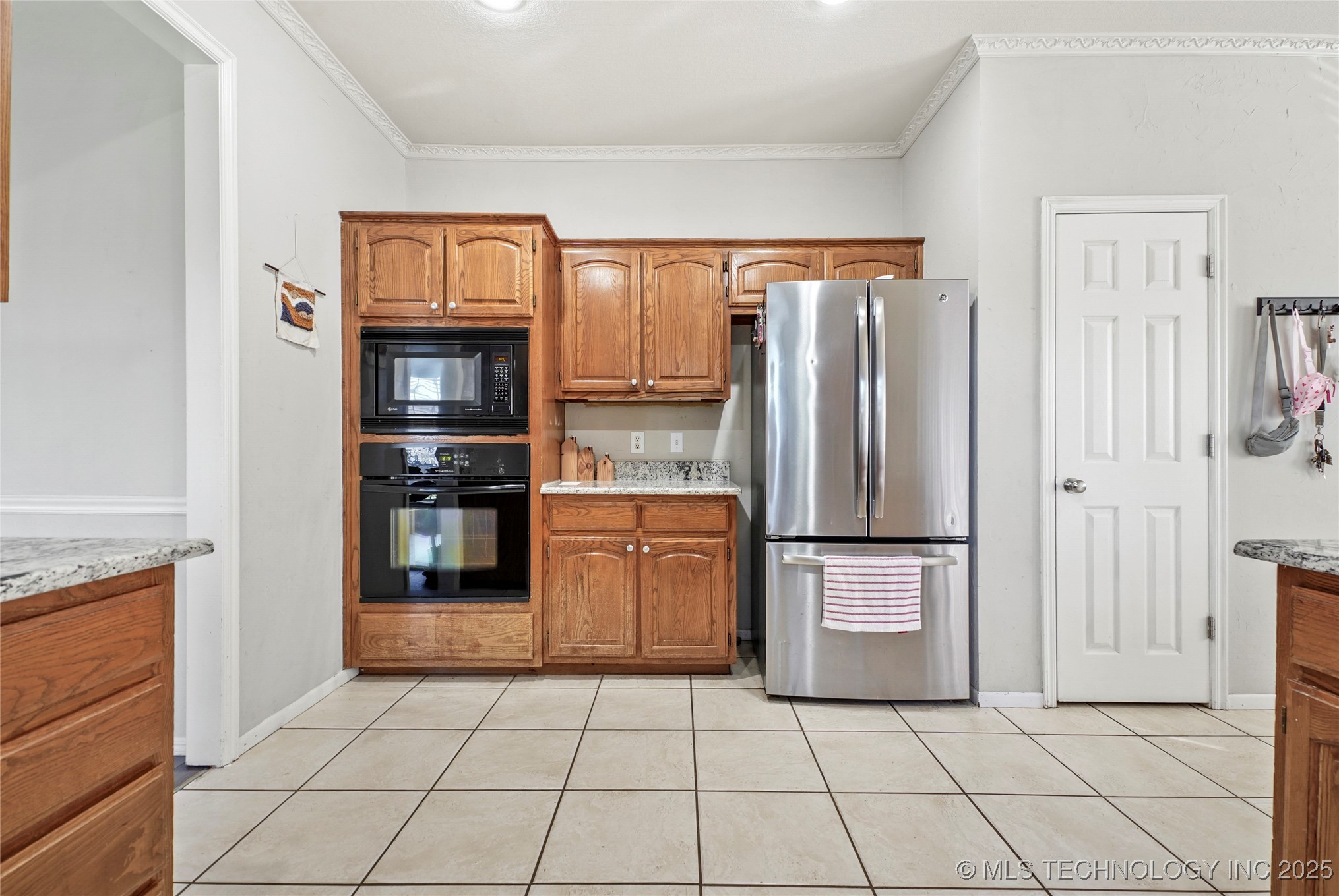 1305 E Tacoma Street S Property Photo 10