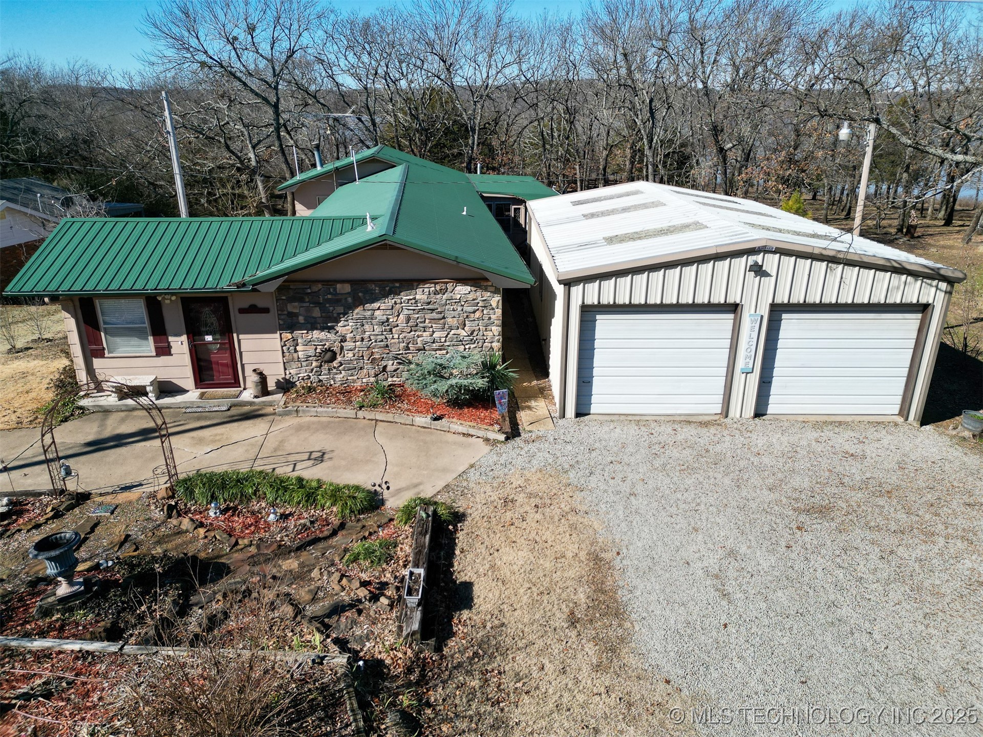 374 Cedar Tree Drive Property Photo 1