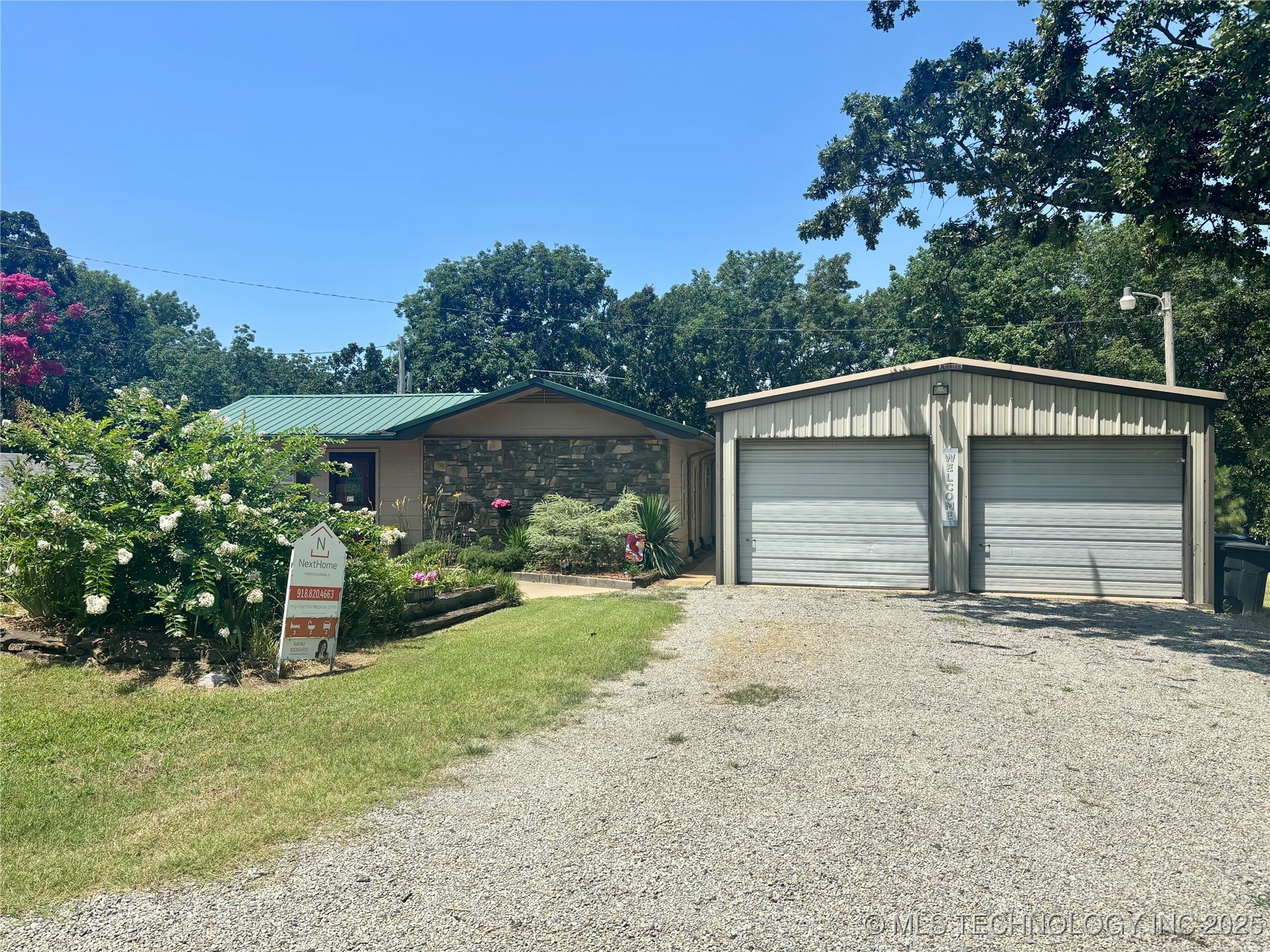 374 Cedar Tree Drive Property Photo 4
