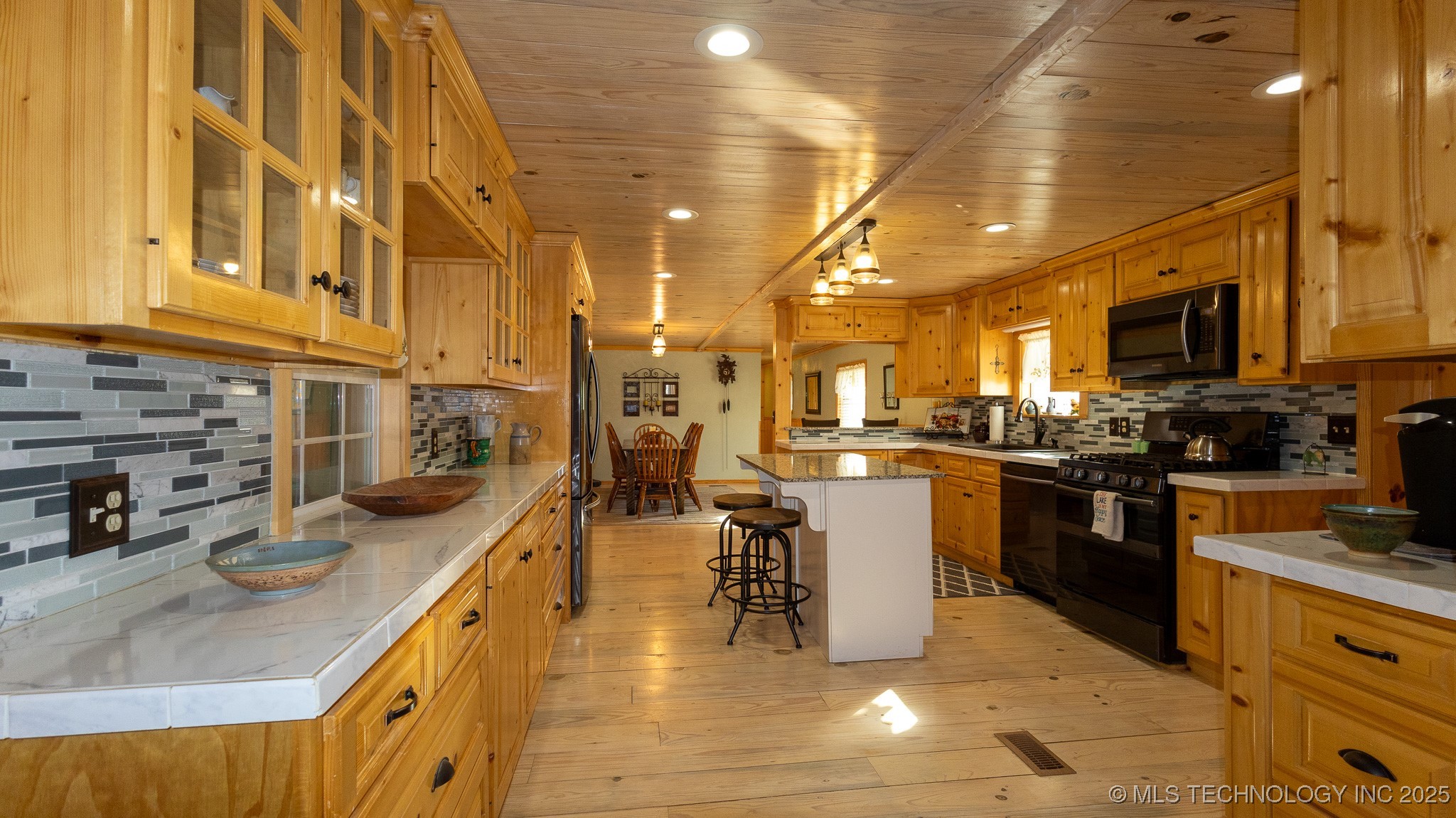 374 Cedar Tree Drive Property Photo 11