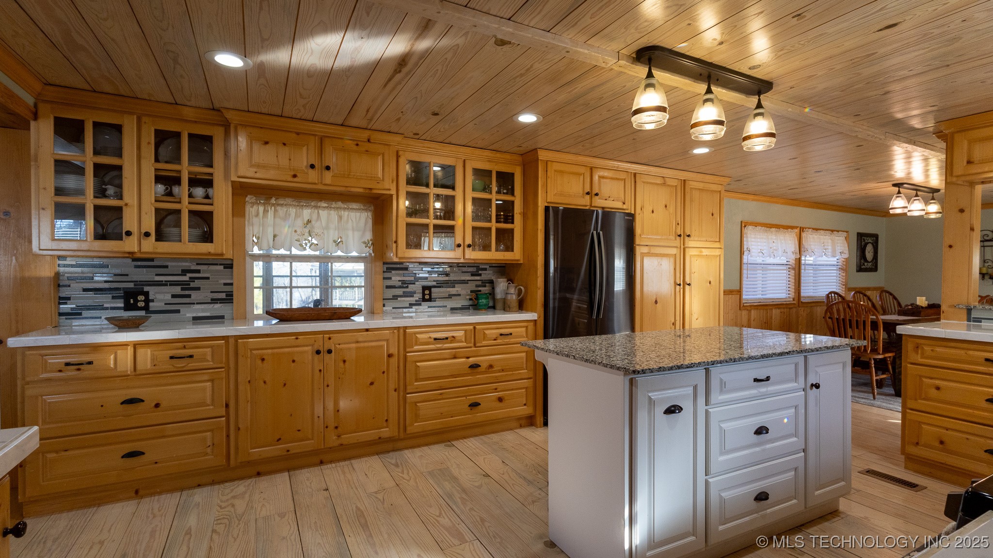 374 Cedar Tree Drive Property Photo 15