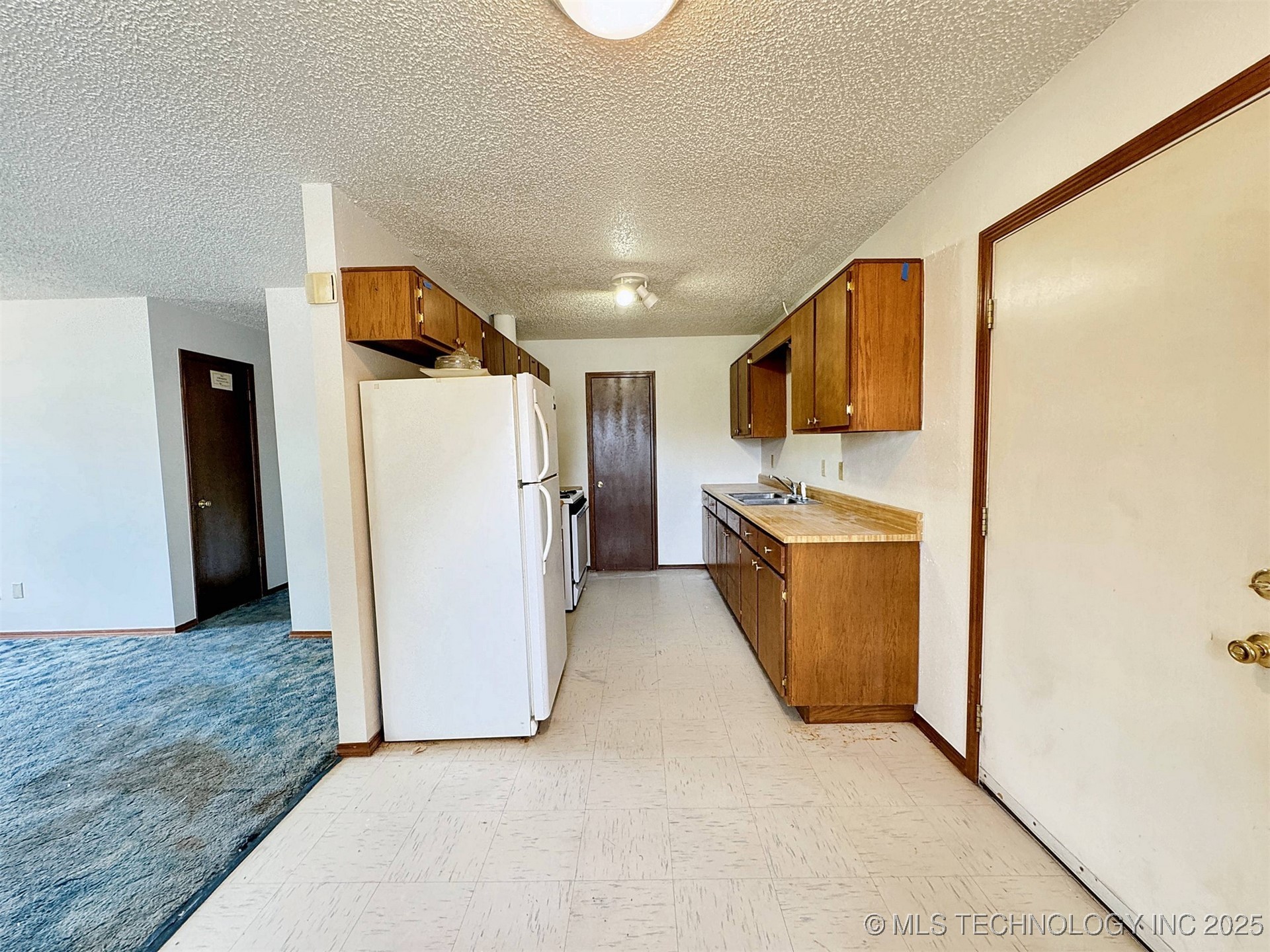 7421 N 43rd Street E Property Photo 14