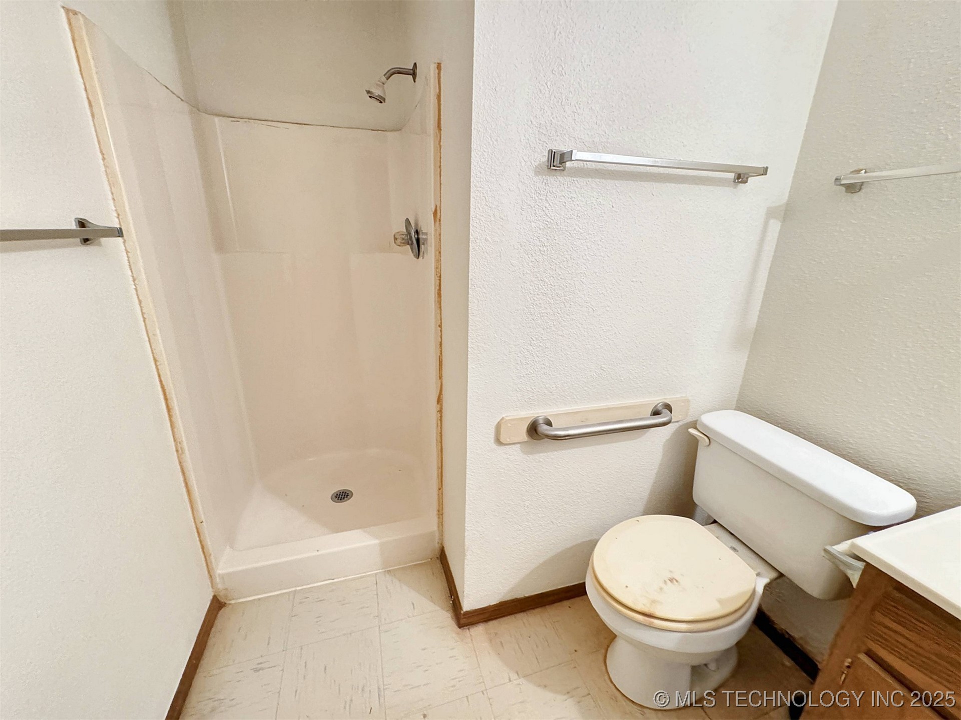 7421 N 43rd Street E Property Photo 41