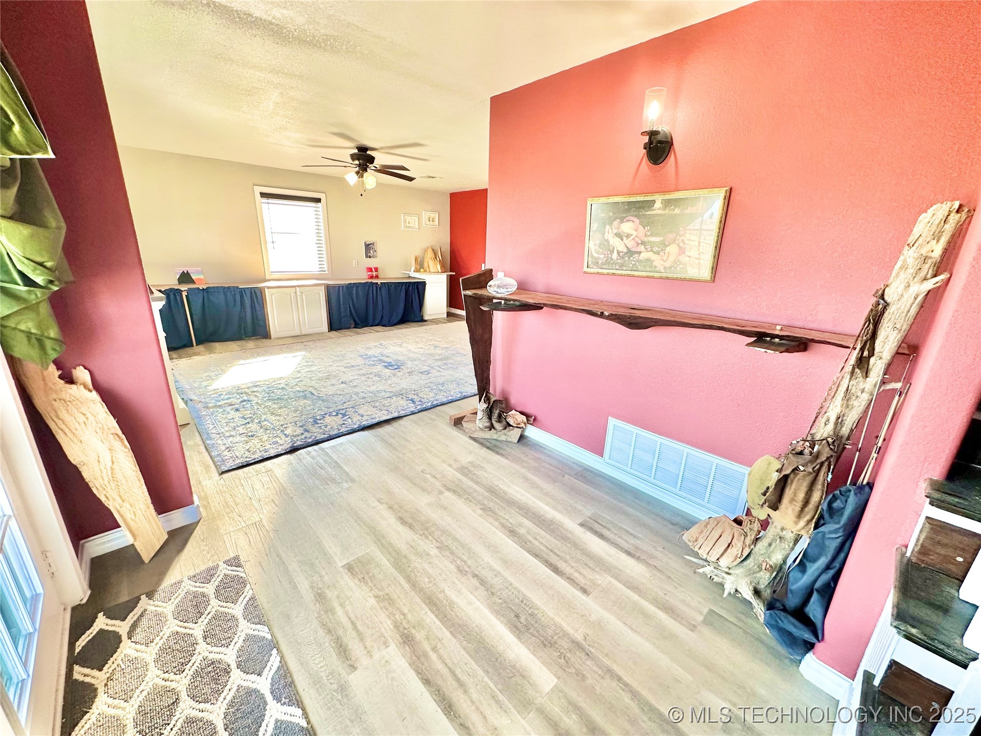 610 Sw 7th Road Property Photo 4