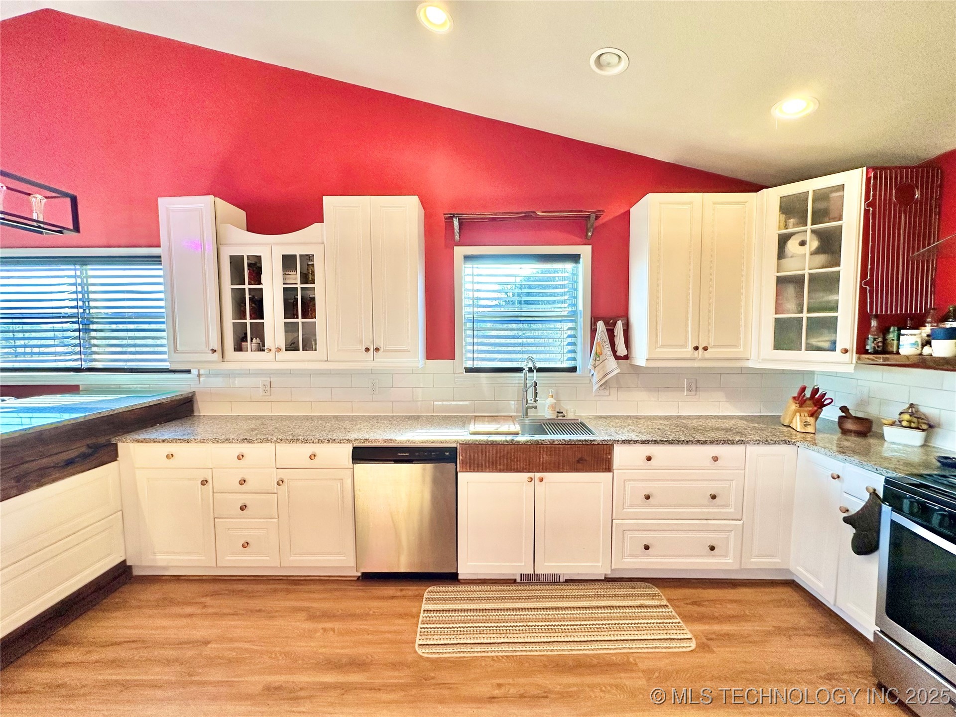 610 Sw 7th Road Property Photo 16