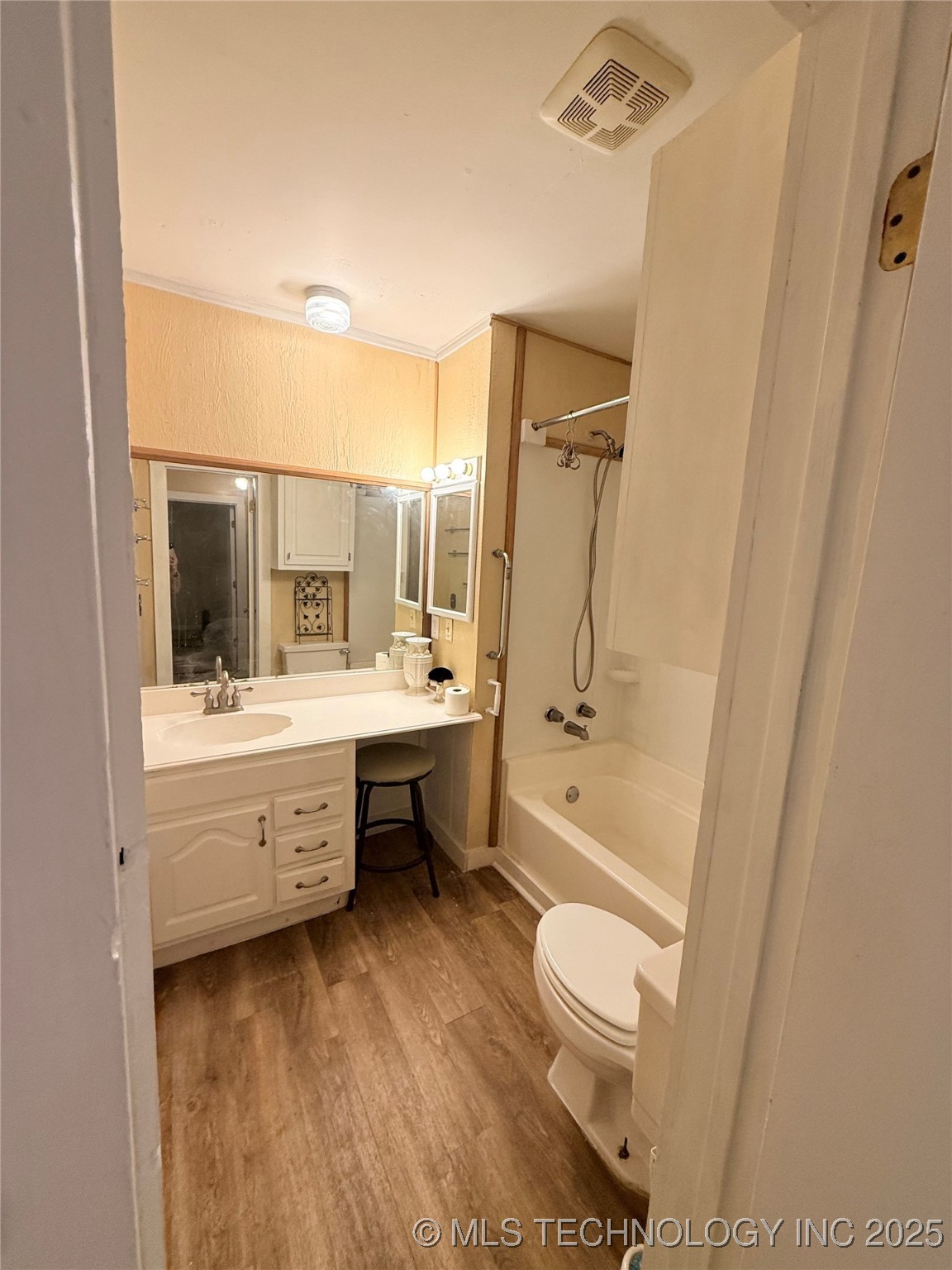 207 Crowder Property Photo 5