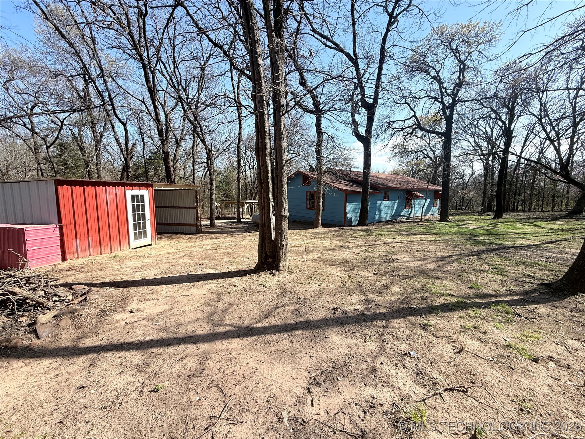 207 Crowder Property Photo 9