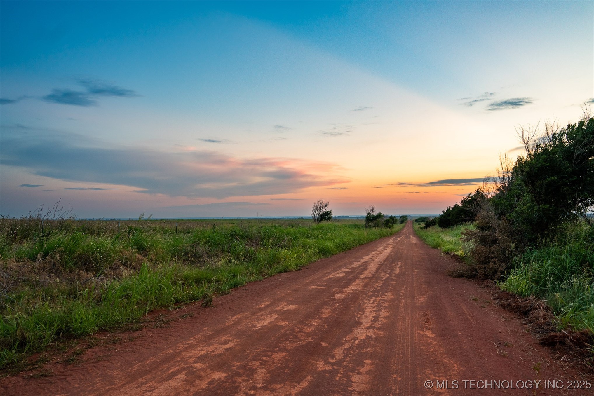 2 N 2690 Road Property Photo 9