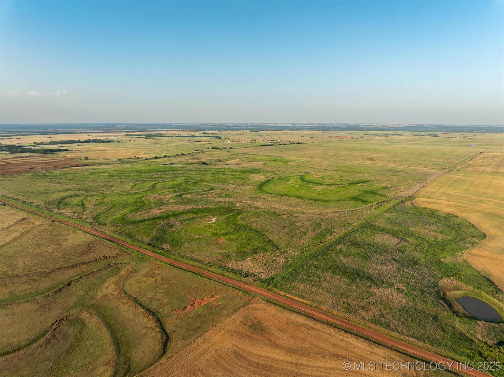 2 N 2690 Road Property Photo 15