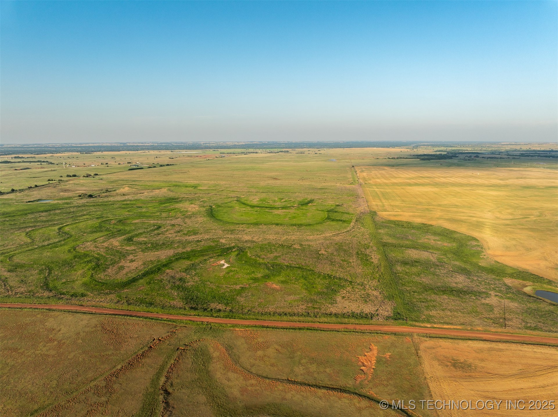 2 N 2690 Road Property Photo 18