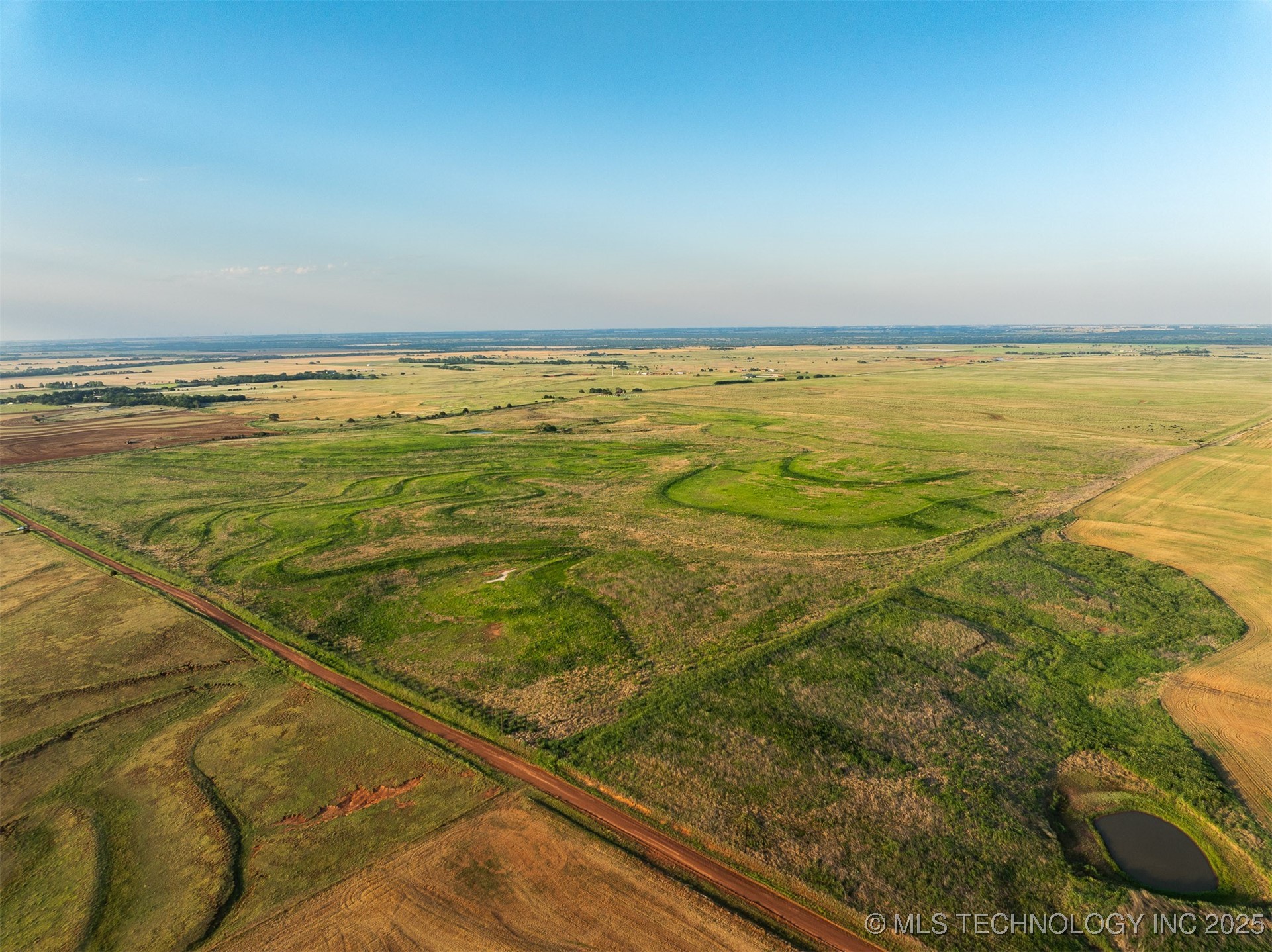 2 N 2690 Road Property Photo 31