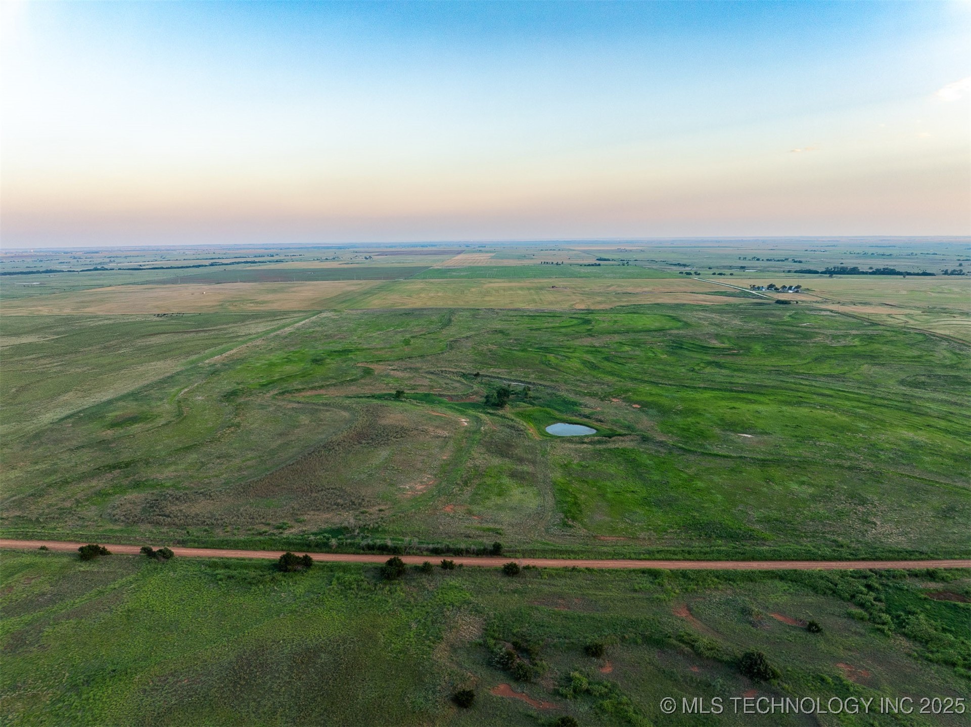 1 E 650 Road Property Photo 41