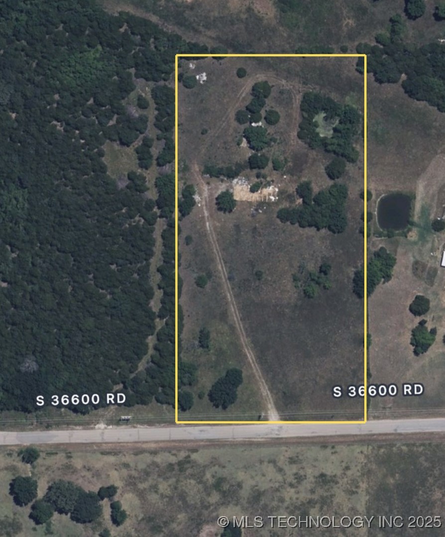 56220 S 36600 Road Property Photo 6