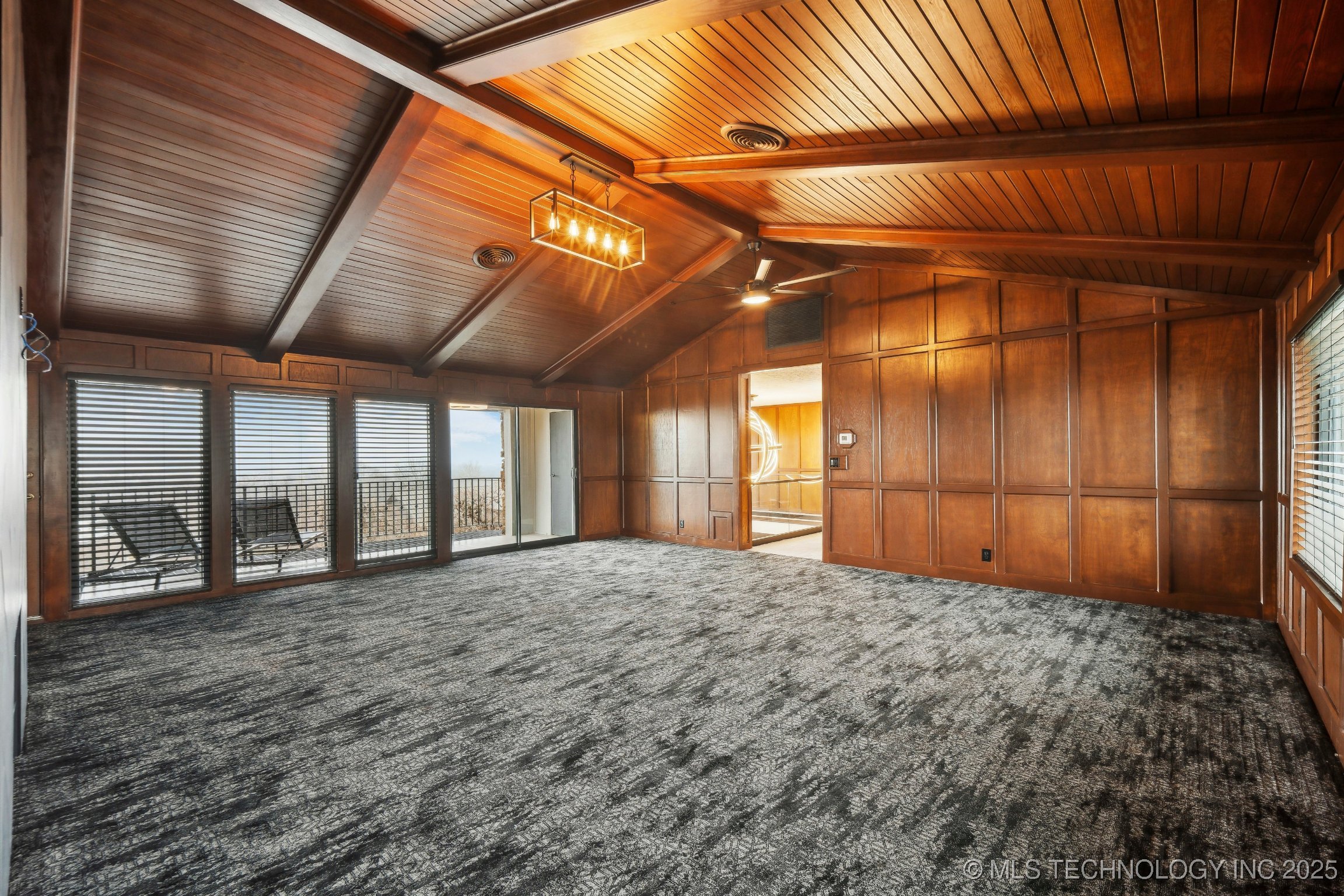 6642 E 60th Place Property Photo 21