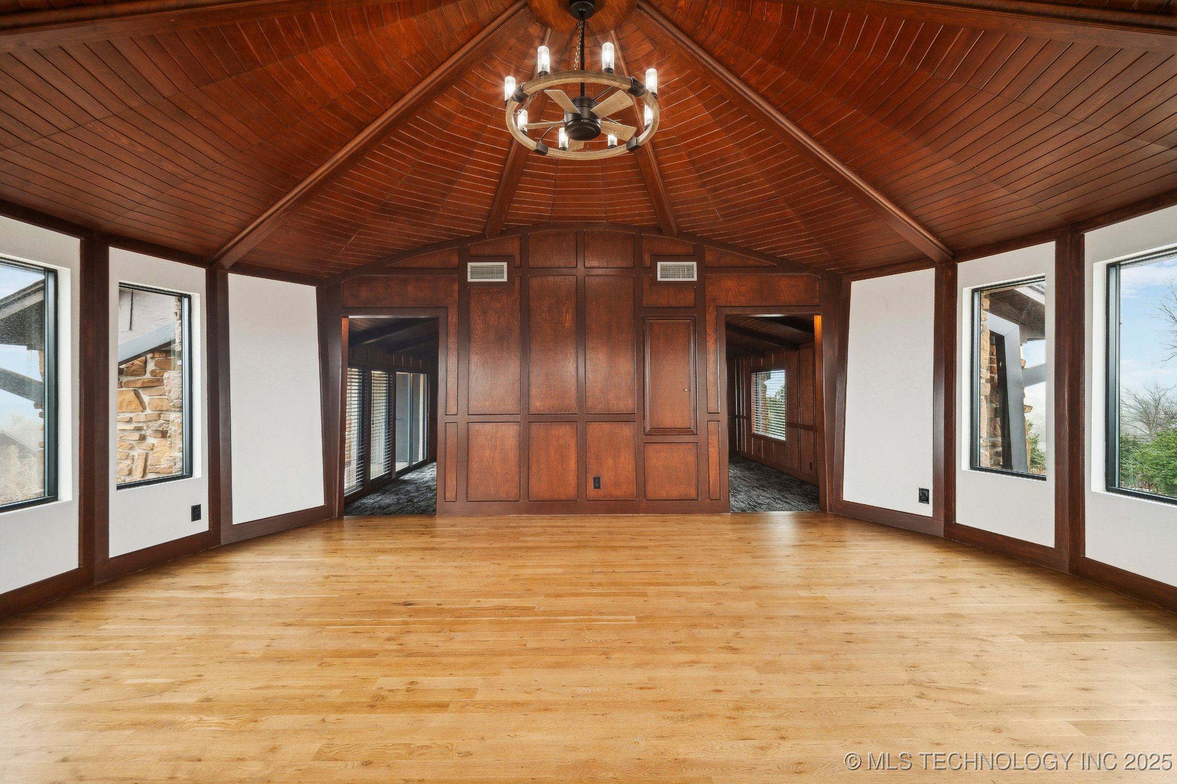 6642 E 60th Place Property Photo 22