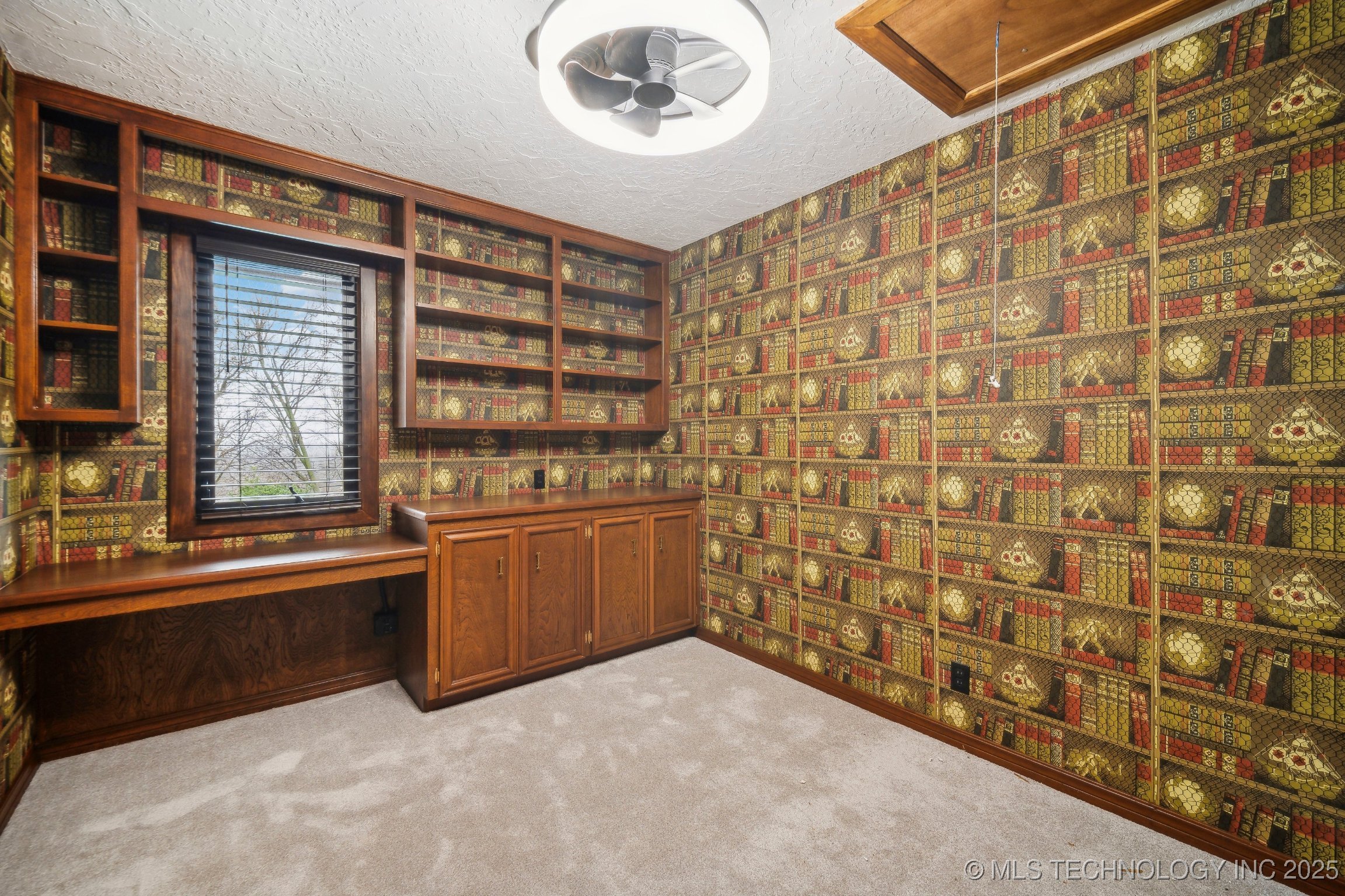 6642 E 60th Place Property Photo 23