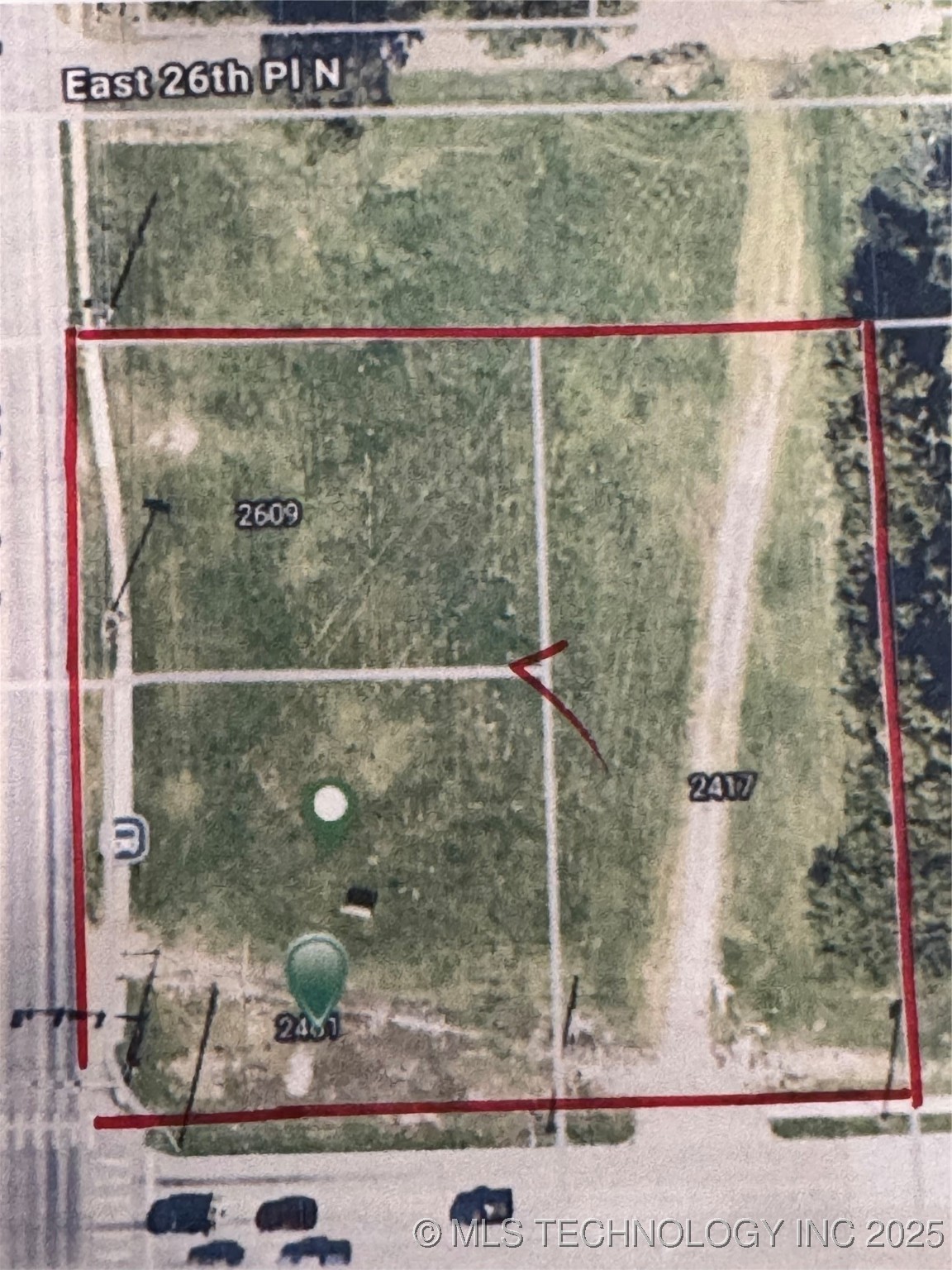2401 E Apache Street Property Photo 1