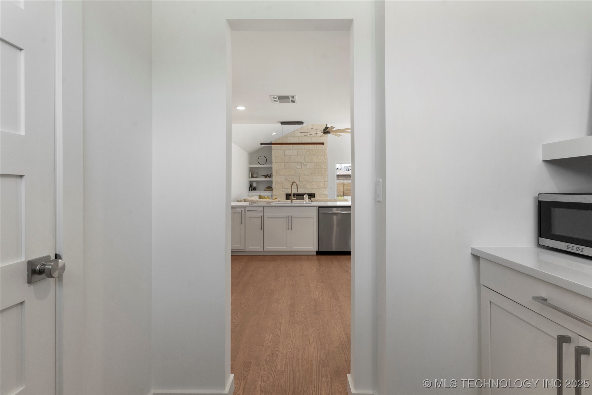 701 S Birch Place Property Photo 19