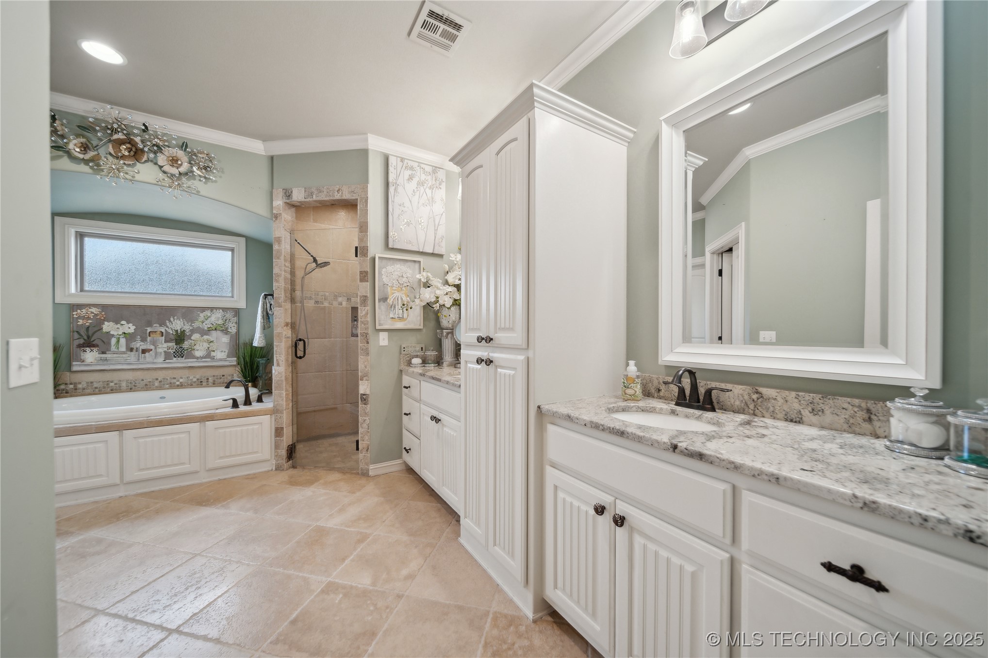 10406 N 86th Avenue Property Photo 21
